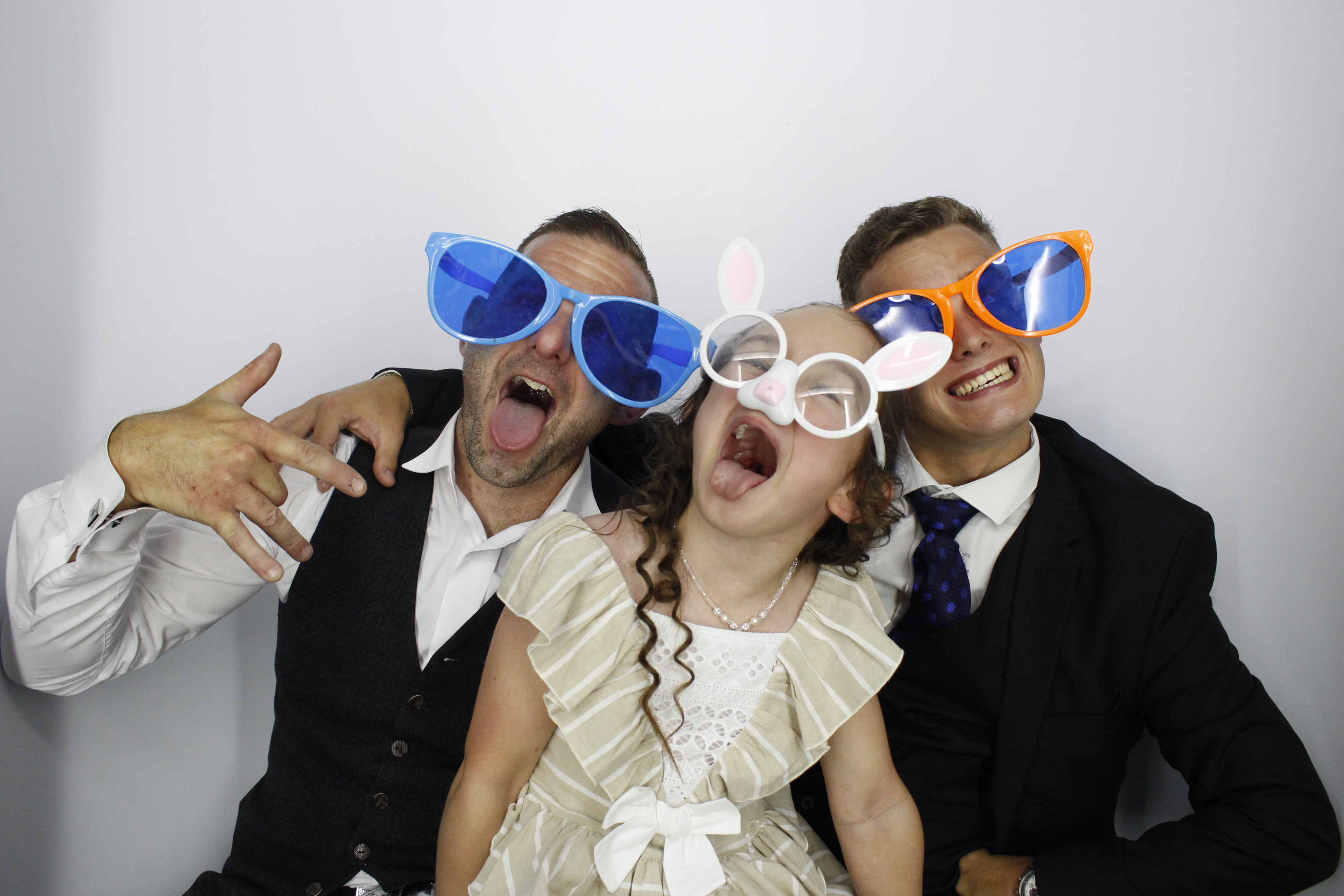 kerry and Matt vowel renewal | View more photos from the event at gallery.myphotoboothexperience.co.uk/u/MyPhotoBoothExperienceLtd/kerry-and-Matt-vowel-renewal