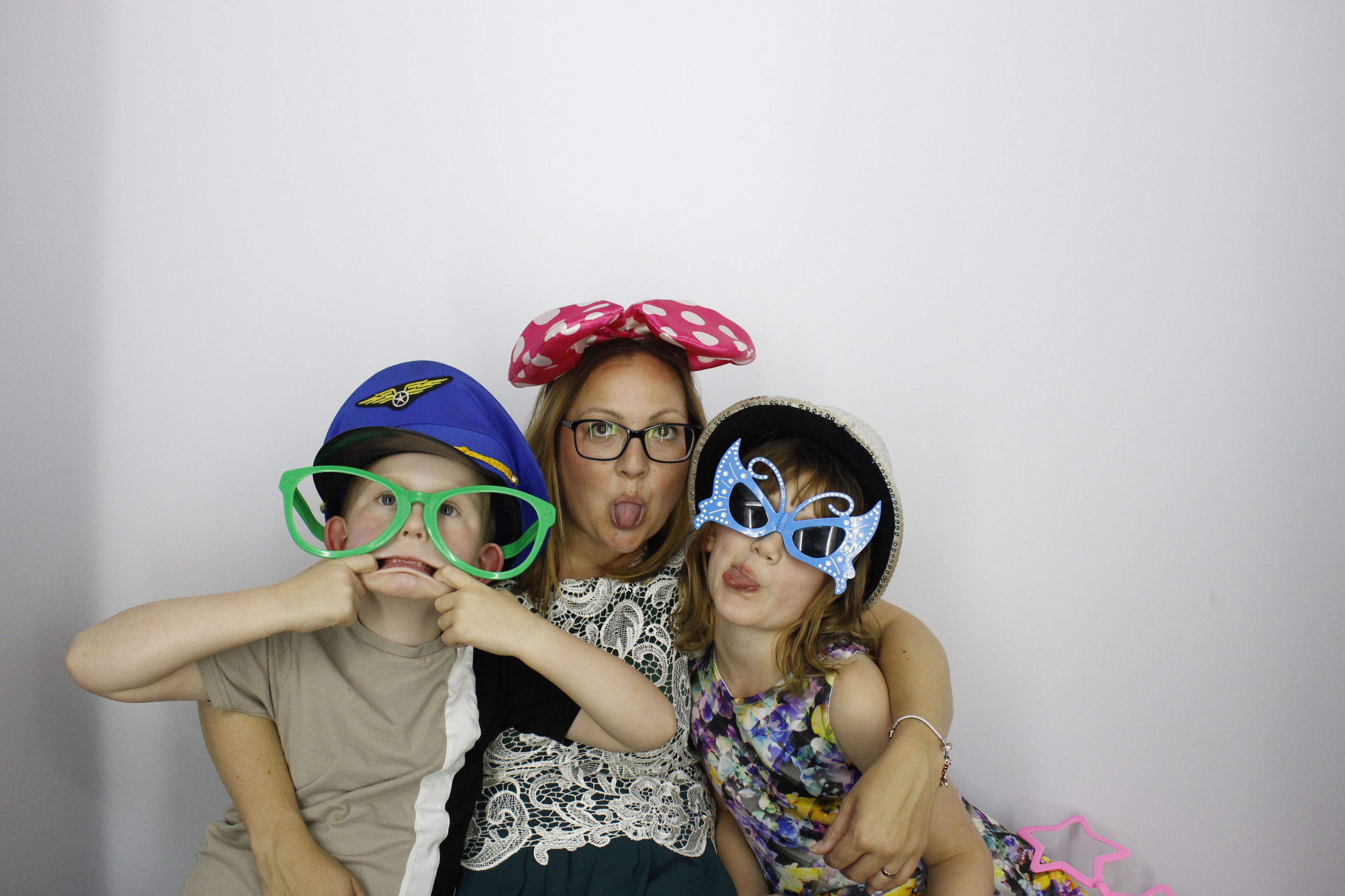 kerry and Matt vowel renewal | View more photos from the event at gallery.myphotoboothexperience.co.uk/u/MyPhotoBoothExperienceLtd/kerry-and-Matt-vowel-renewal