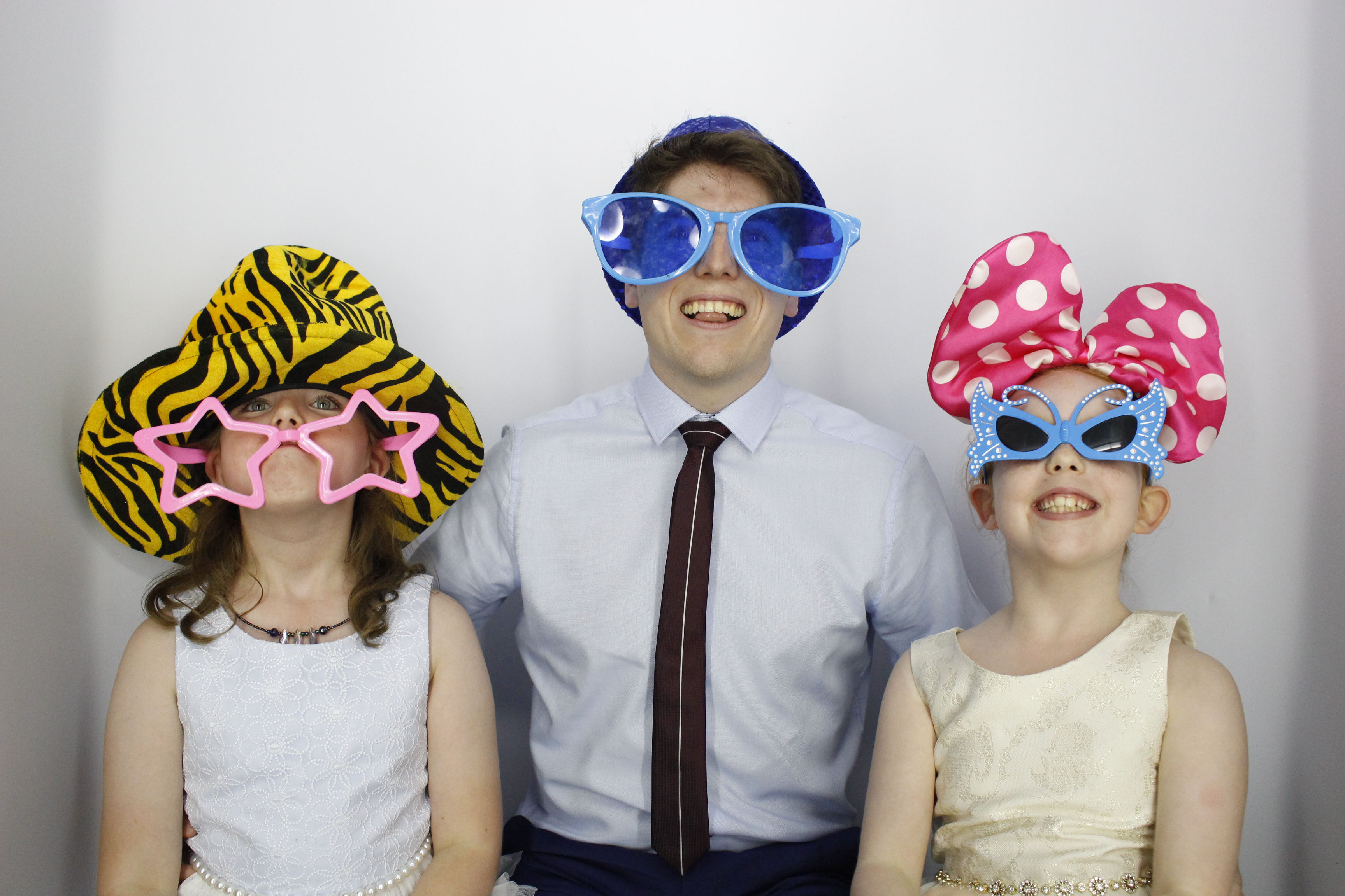 kerry and Matt vowel renewal | View more photos from the event at gallery.myphotoboothexperience.co.uk/u/MyPhotoBoothExperienceLtd/kerry-and-Matt-vowel-renewal