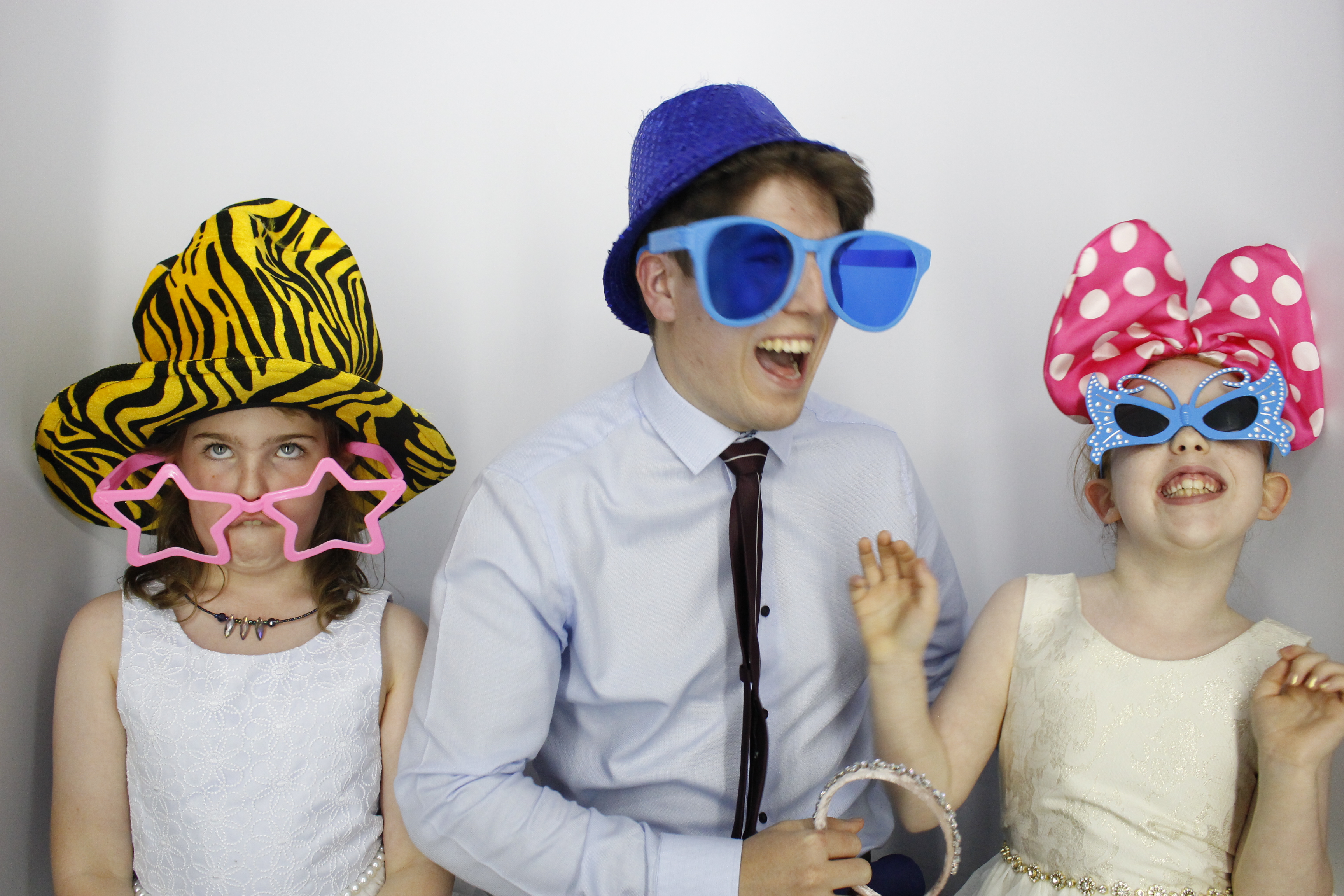 kerry and Matt vowel renewal | View more photos from the event at gallery.myphotoboothexperience.co.uk/u/MyPhotoBoothExperienceLtd/kerry-and-Matt-vowel-renewal