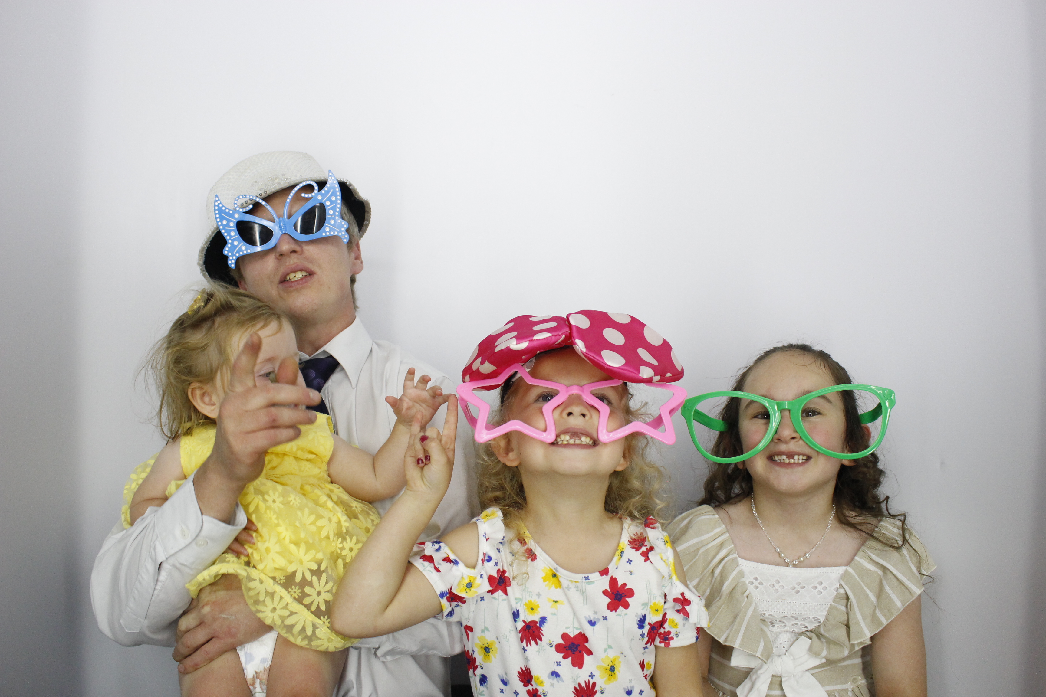 kerry and Matt vowel renewal | View more photos from the event at gallery.myphotoboothexperience.co.uk/u/MyPhotoBoothExperienceLtd/kerry-and-Matt-vowel-renewal