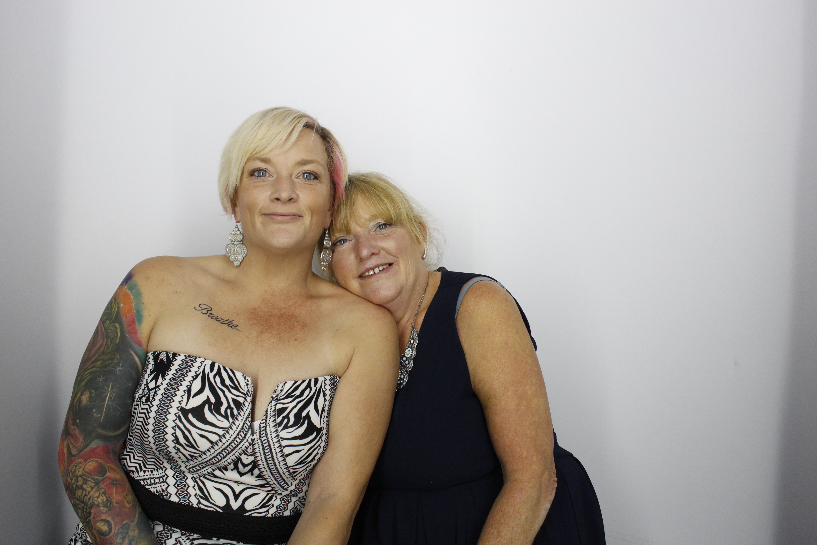 kerry and Matt vowel renewal | View more photos from the event at gallery.myphotoboothexperience.co.uk/u/MyPhotoBoothExperienceLtd/kerry-and-Matt-vowel-renewal