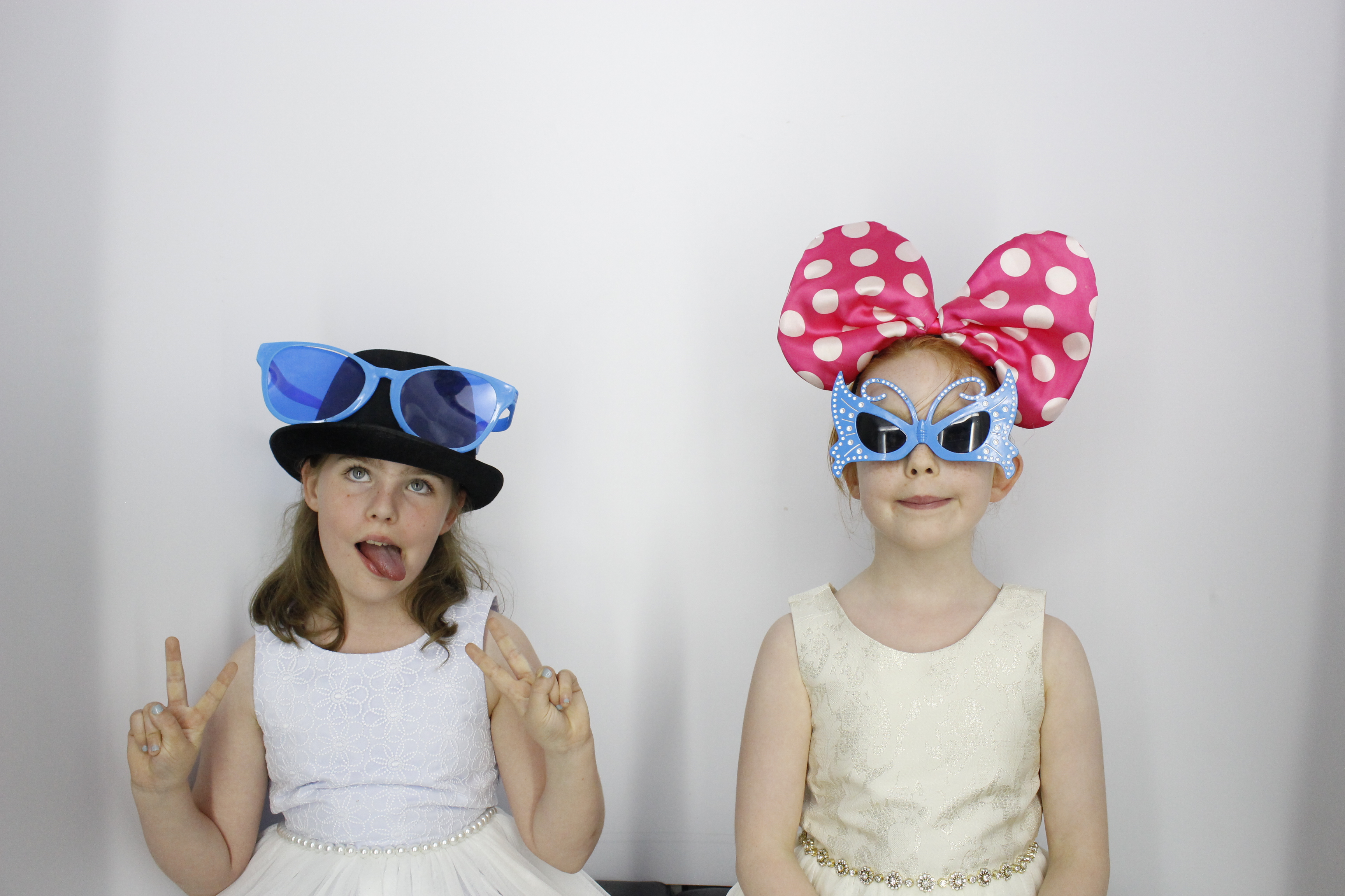 kerry and Matt vowel renewal | View more photos from the event at gallery.myphotoboothexperience.co.uk/u/MyPhotoBoothExperienceLtd/kerry-and-Matt-vowel-renewal