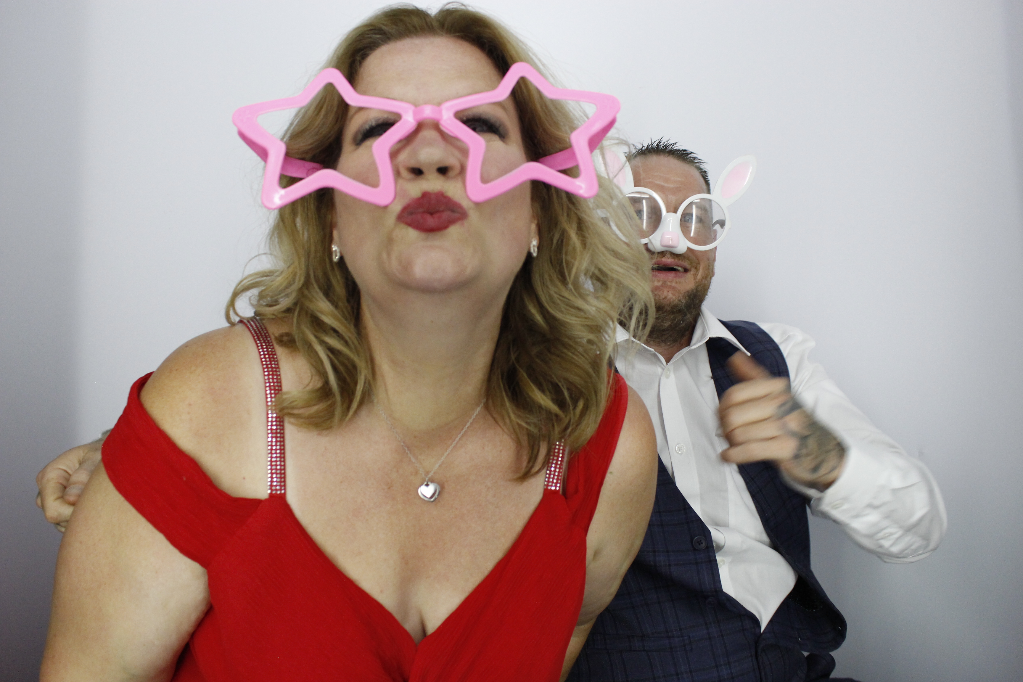 kerry and Matt vowel renewal | View more photos from the event at gallery.myphotoboothexperience.co.uk/u/MyPhotoBoothExperienceLtd/kerry-and-Matt-vowel-renewal