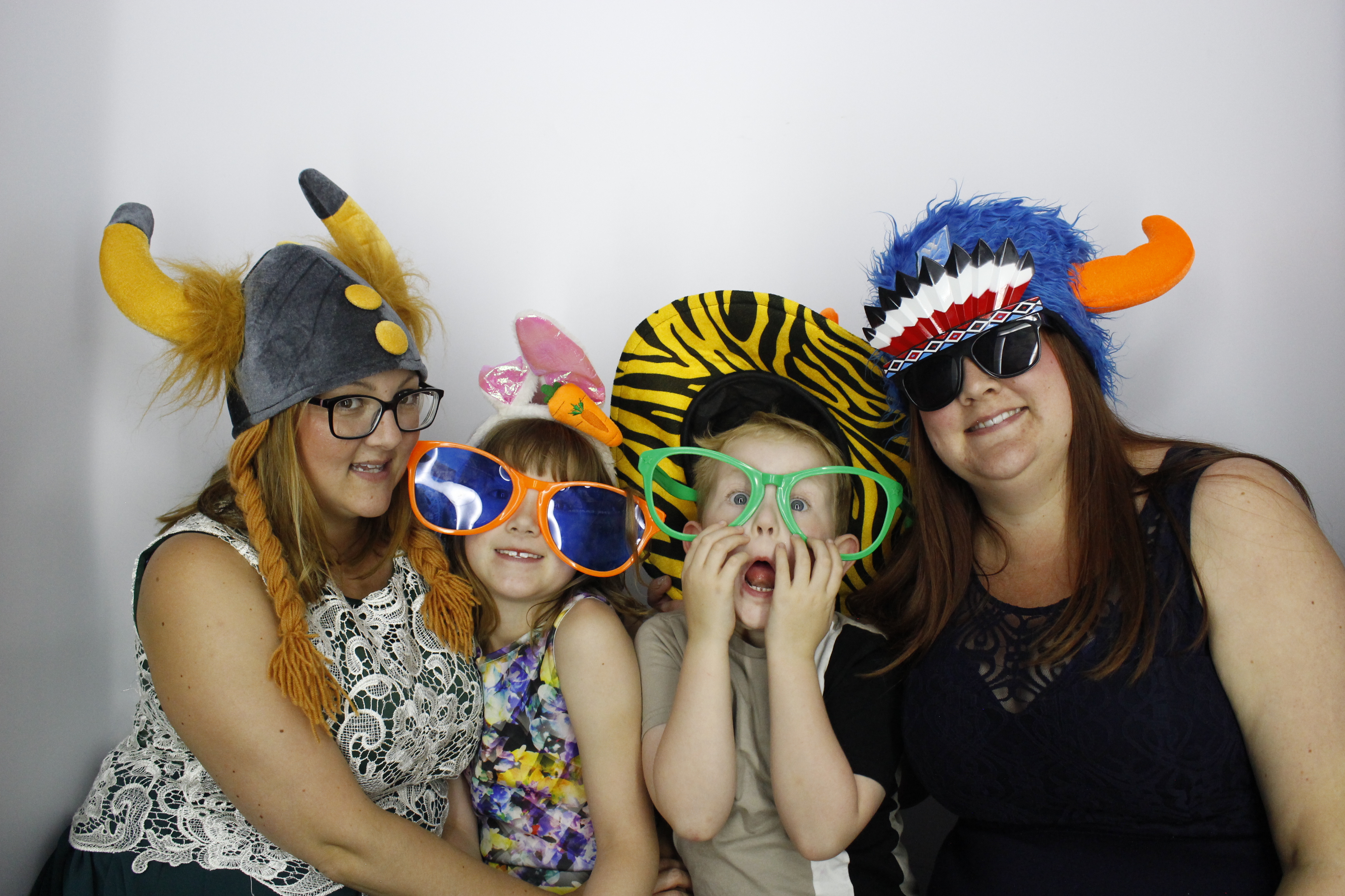kerry and Matt vowel renewal | View more photos from the event at gallery.myphotoboothexperience.co.uk/u/MyPhotoBoothExperienceLtd/kerry-and-Matt-vowel-renewal