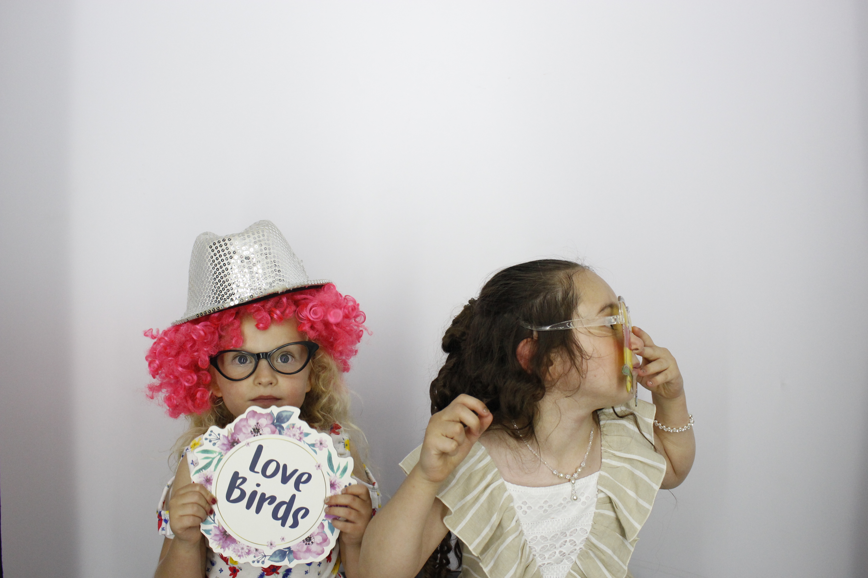 kerry and Matt vowel renewal | View more photos from the event at gallery.myphotoboothexperience.co.uk/u/MyPhotoBoothExperienceLtd/kerry-and-Matt-vowel-renewal