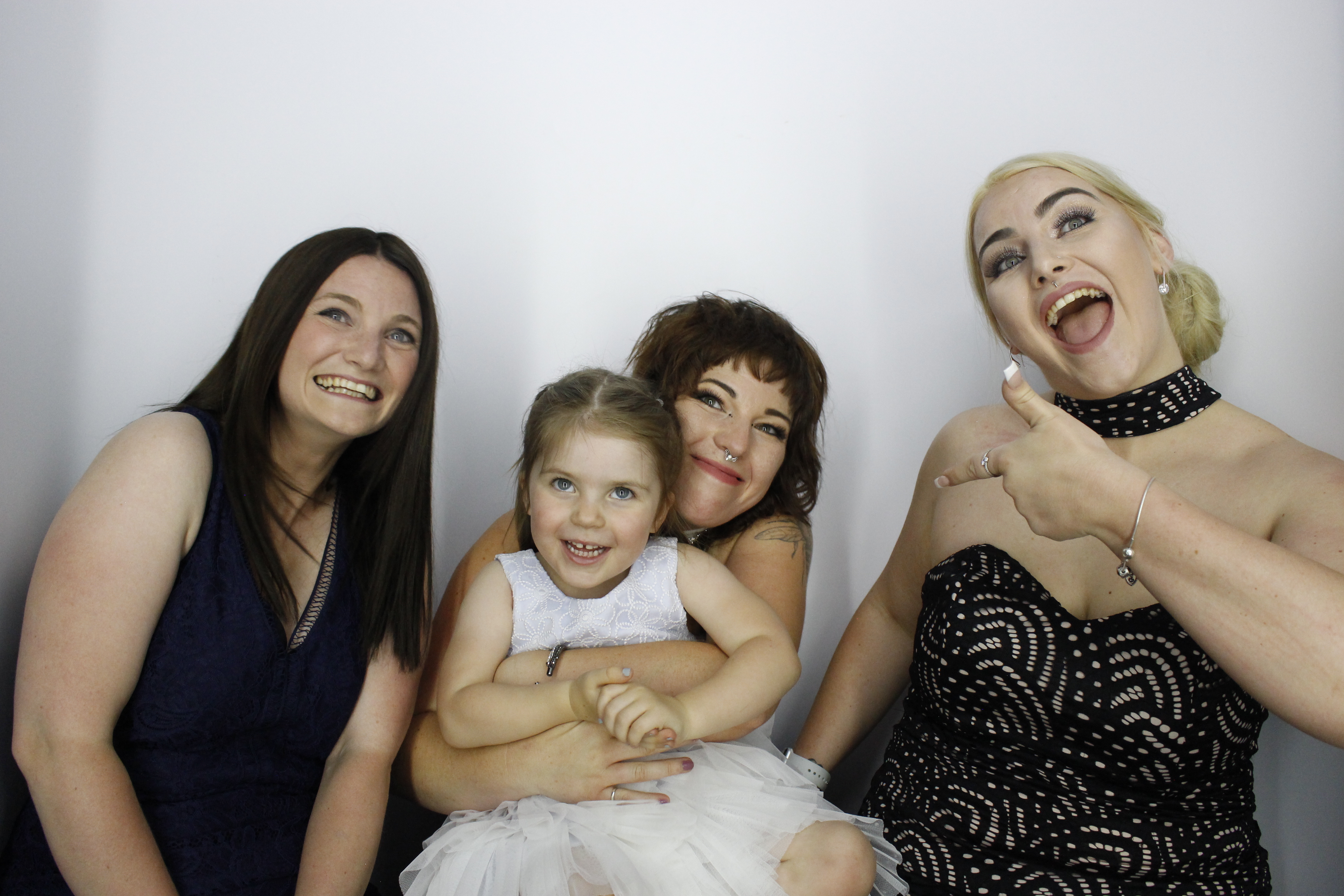 kerry and Matt vowel renewal | View more photos from the event at gallery.myphotoboothexperience.co.uk/u/MyPhotoBoothExperienceLtd/kerry-and-Matt-vowel-renewal