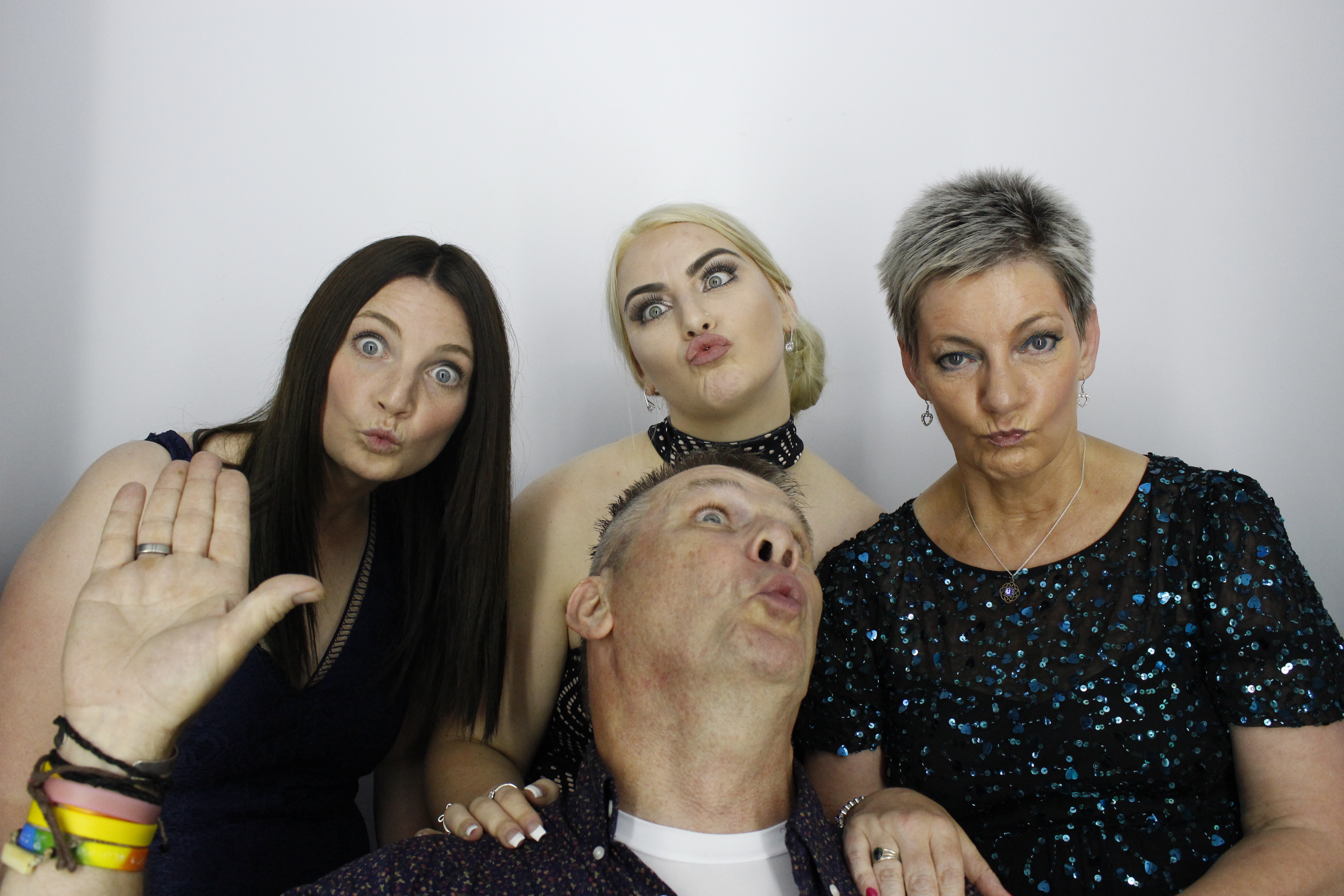kerry and Matt vowel renewal | View more photos from the event at gallery.myphotoboothexperience.co.uk/u/MyPhotoBoothExperienceLtd/kerry-and-Matt-vowel-renewal