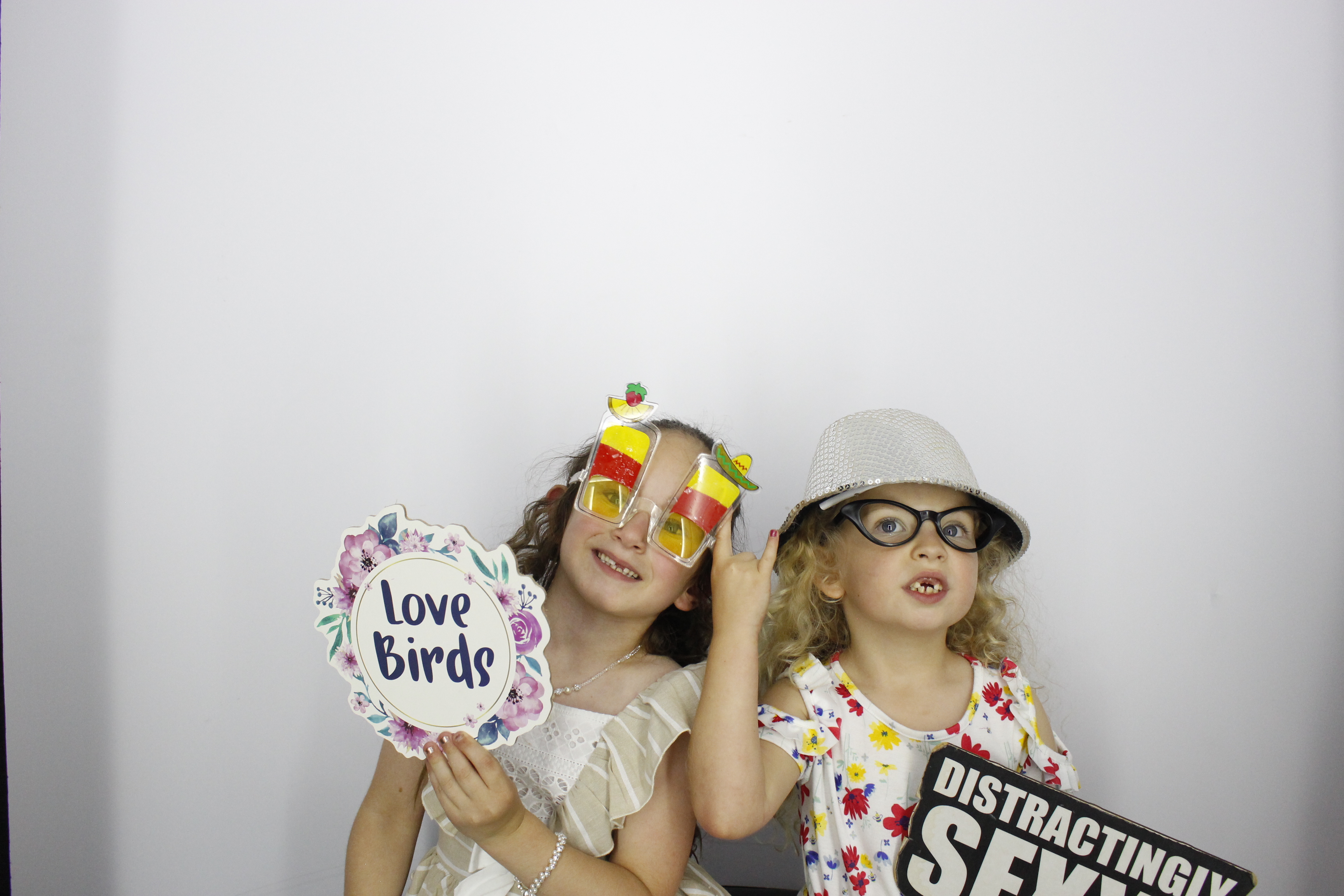 kerry and Matt vowel renewal | View more photos from the event at gallery.myphotoboothexperience.co.uk/u/MyPhotoBoothExperienceLtd/kerry-and-Matt-vowel-renewal