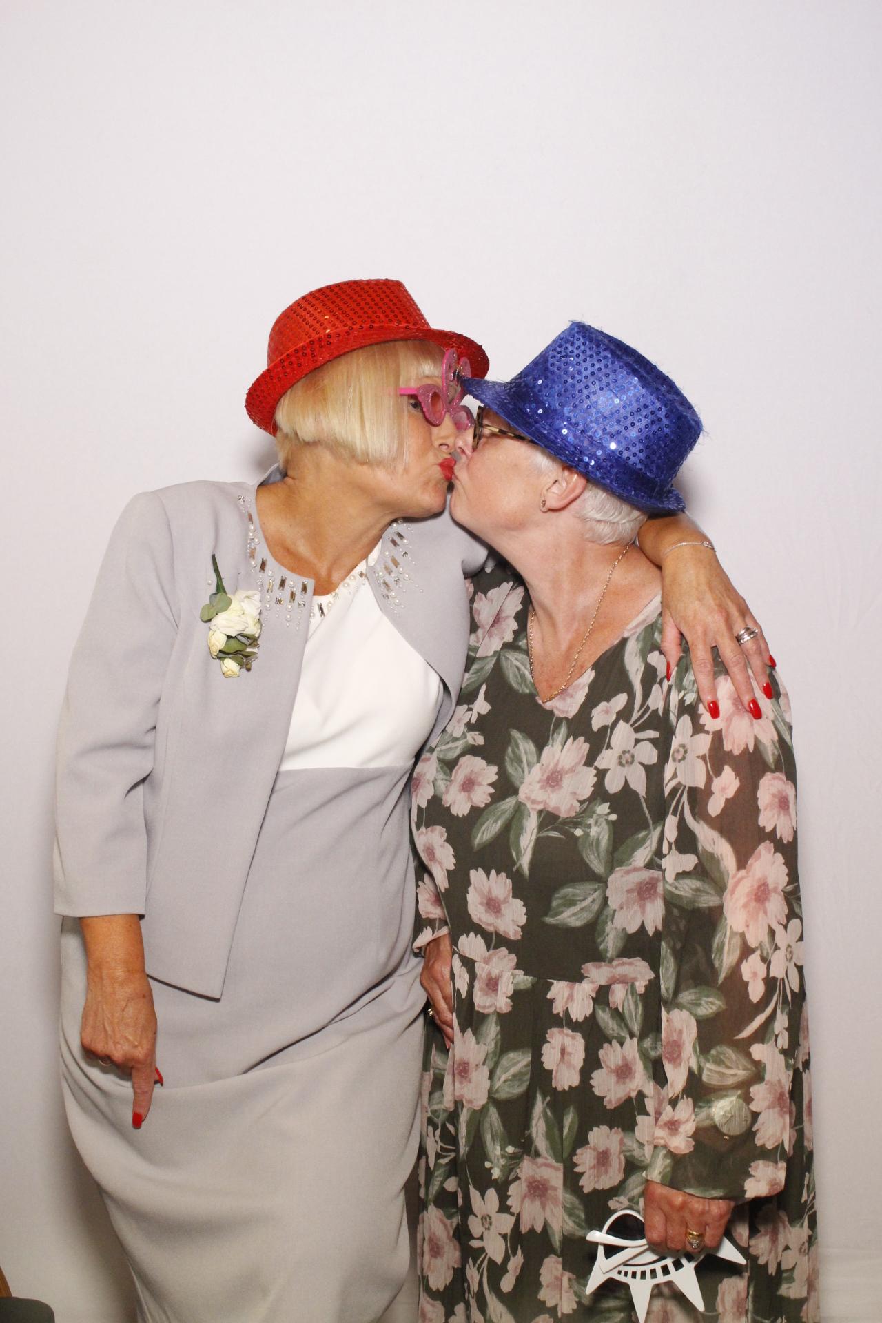 Abbie & George's Wedding  | View more photos from the event at gallery.myphotoboothexperience.co.uk/u/MyPhotoBoothExperienceLtd/Abbie-Georges-Wedding