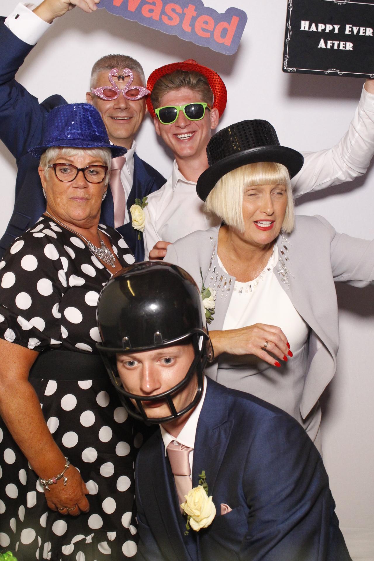Abbie & George's Wedding  | View more photos from the event at gallery.myphotoboothexperience.co.uk/u/MyPhotoBoothExperienceLtd/Abbie-Georges-Wedding