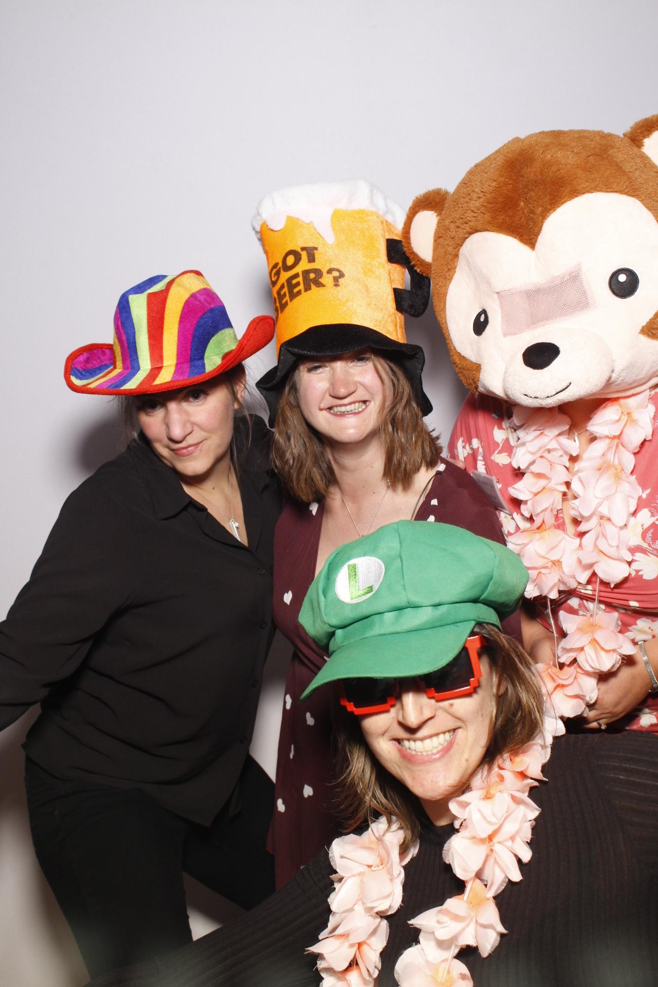 Albert Goodman Away Day 2022 | View more photos from the event at gallery.myphotoboothexperience.co.uk/u/MyPhotoBoothExperienceLtd/Albert-Goodman-Away-Day-2022