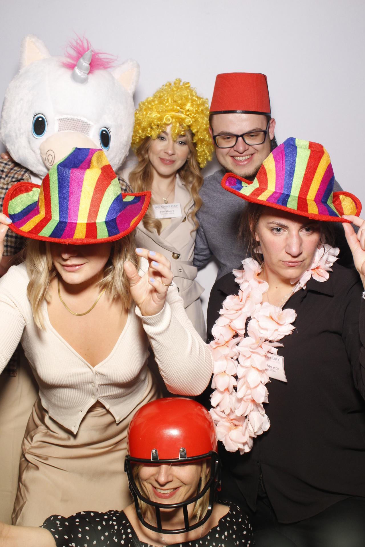 Albert Goodman Away Day 2022 | View more photos from the event at gallery.myphotoboothexperience.co.uk/u/MyPhotoBoothExperienceLtd/Albert-Goodman-Away-Day-2022