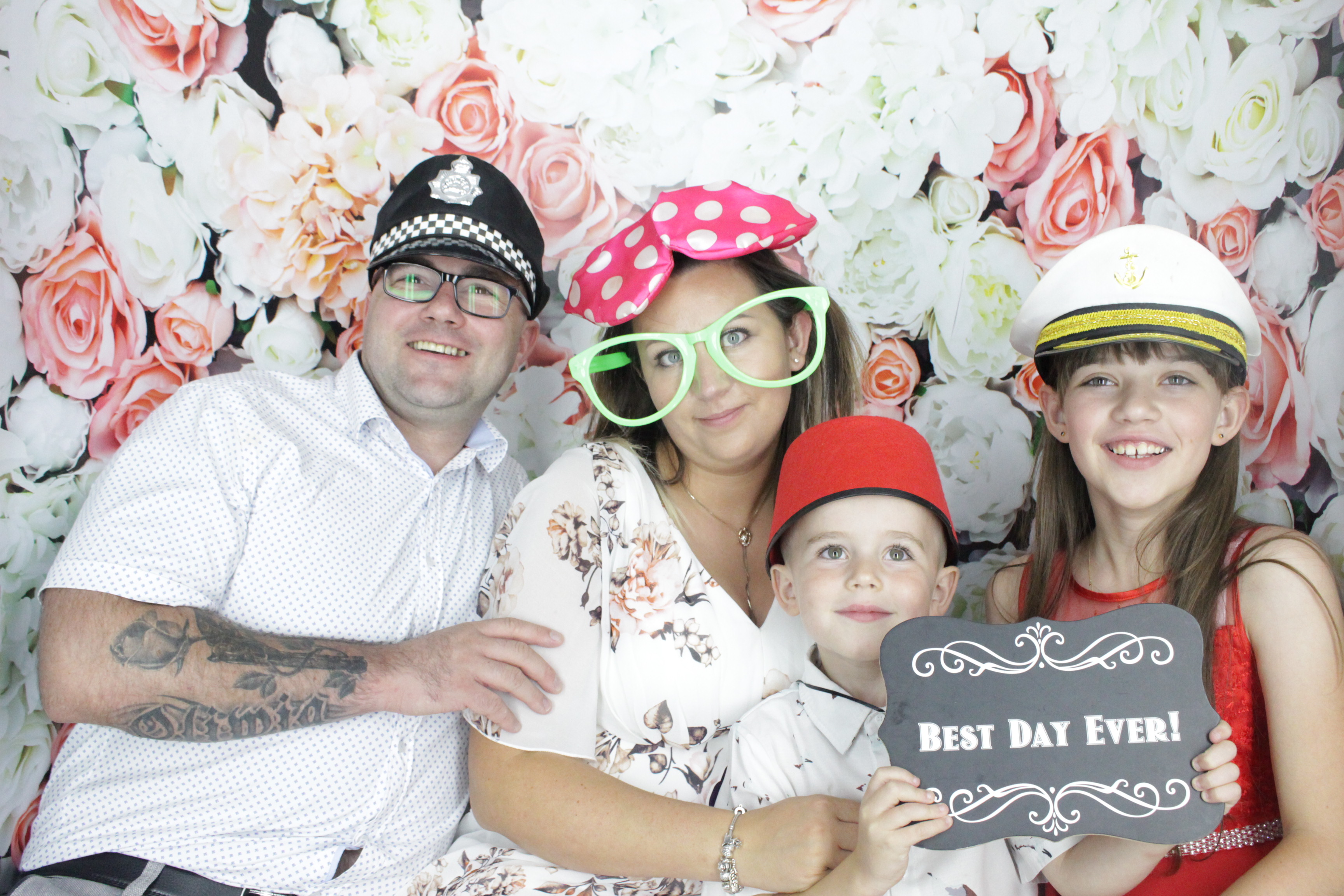 Alex & Bianca's Wedding  | View more photos from the event at gallery.myphotoboothexperience.co.uk/u/MyPhotoBoothExperienceLtd/Alex-Biancas-Wedding