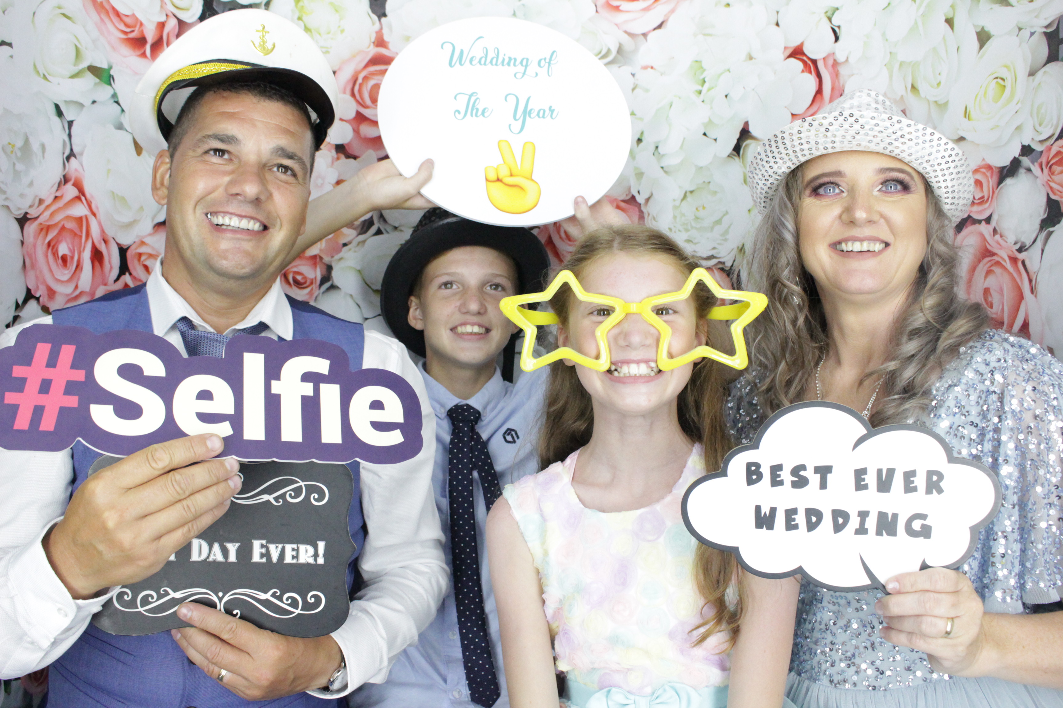 Alex & Bianca's Wedding  | View more photos from the event at gallery.myphotoboothexperience.co.uk/u/MyPhotoBoothExperienceLtd/Alex-Biancas-Wedding