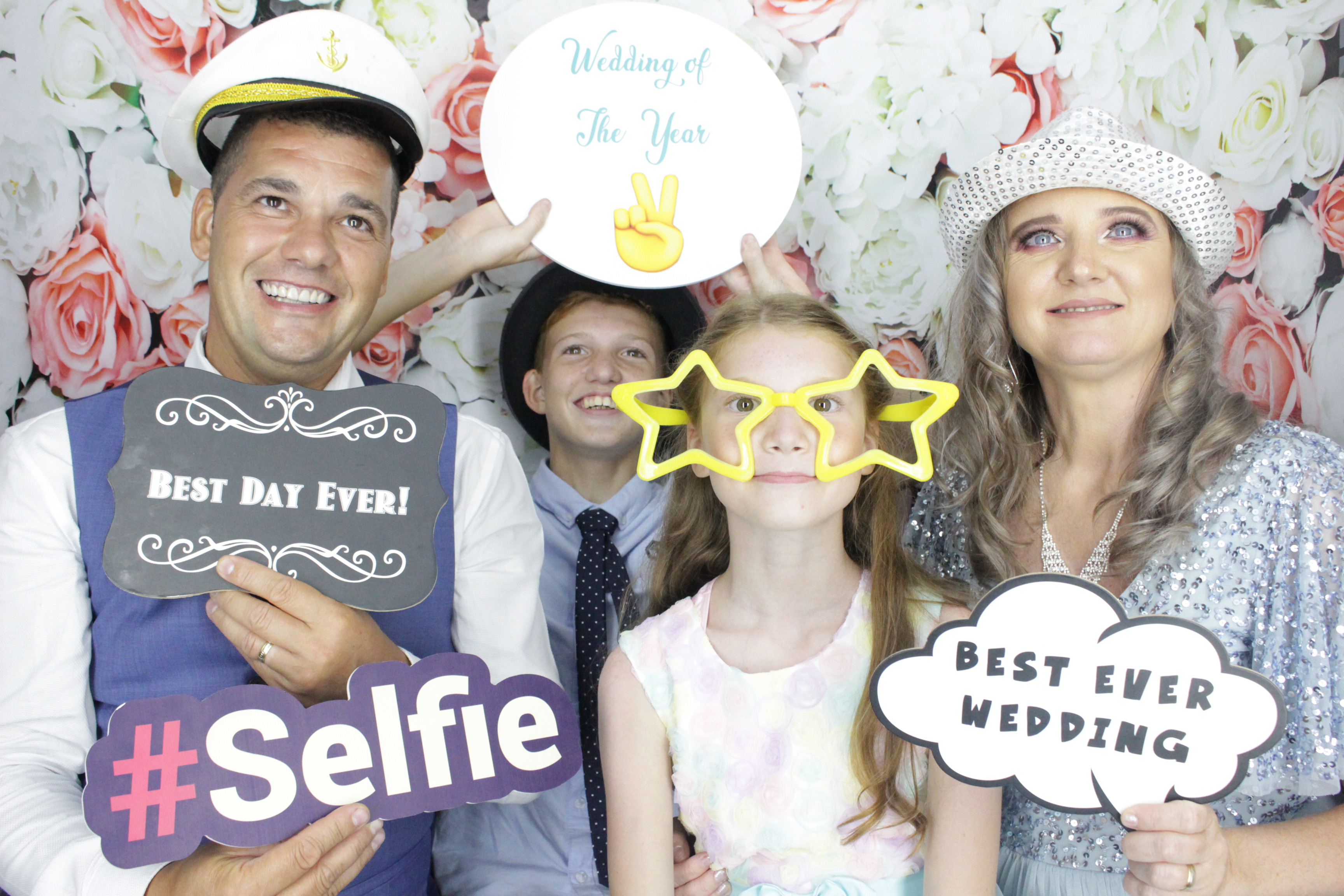 Alex & Bianca's Wedding  | View more photos from the event at gallery.myphotoboothexperience.co.uk/u/MyPhotoBoothExperienceLtd/Alex-Biancas-Wedding