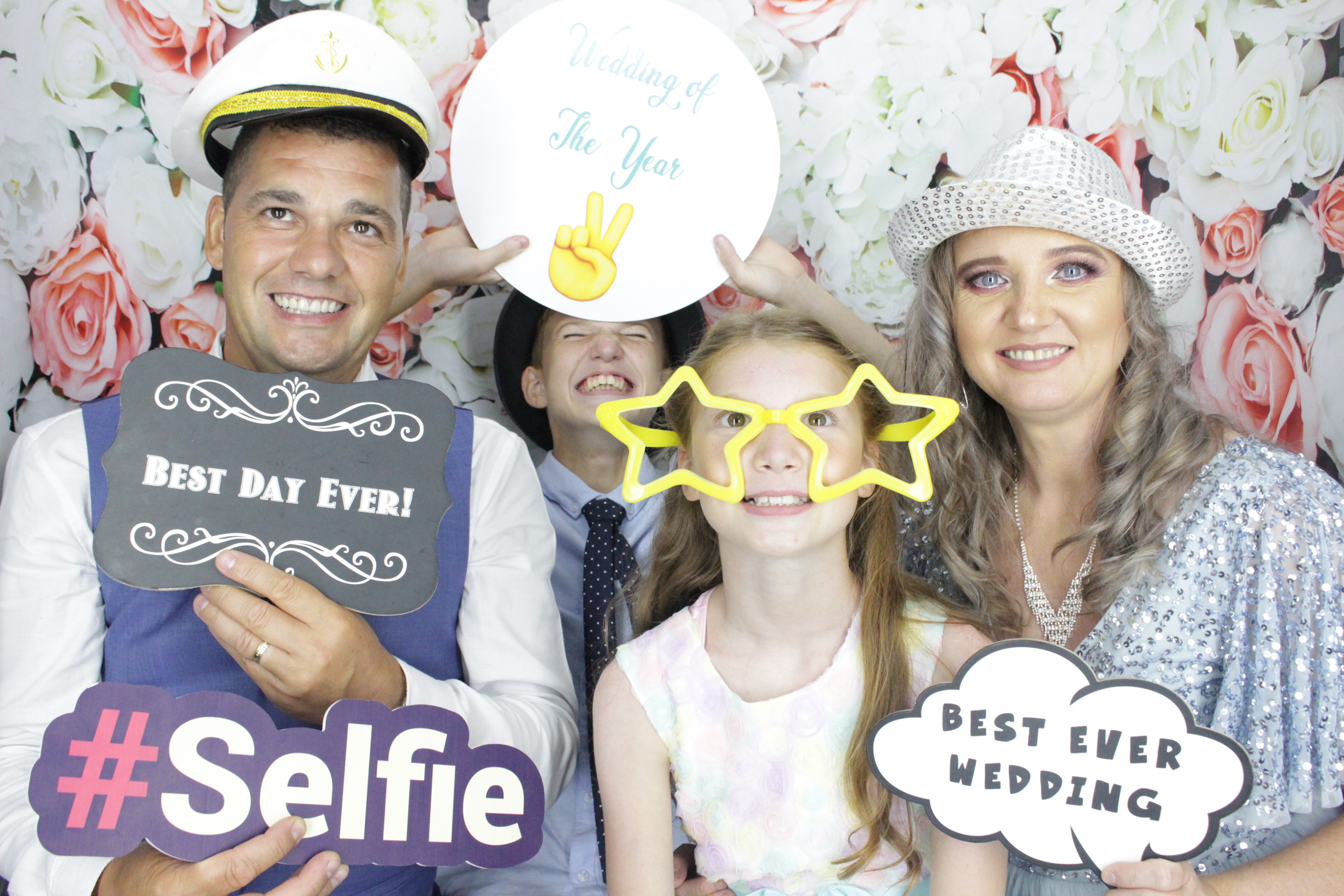 Alex & Bianca's Wedding  | View more photos from the event at gallery.myphotoboothexperience.co.uk/u/MyPhotoBoothExperienceLtd/Alex-Biancas-Wedding