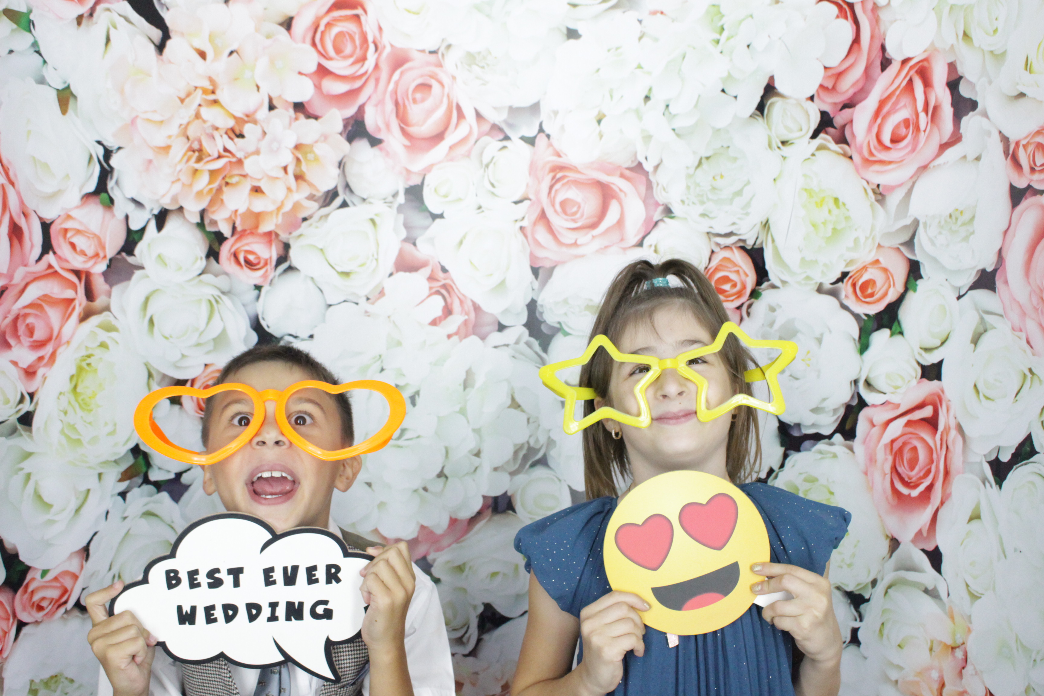 Alex & Bianca's Wedding  | View more photos from the event at gallery.myphotoboothexperience.co.uk/u/MyPhotoBoothExperienceLtd/Alex-Biancas-Wedding