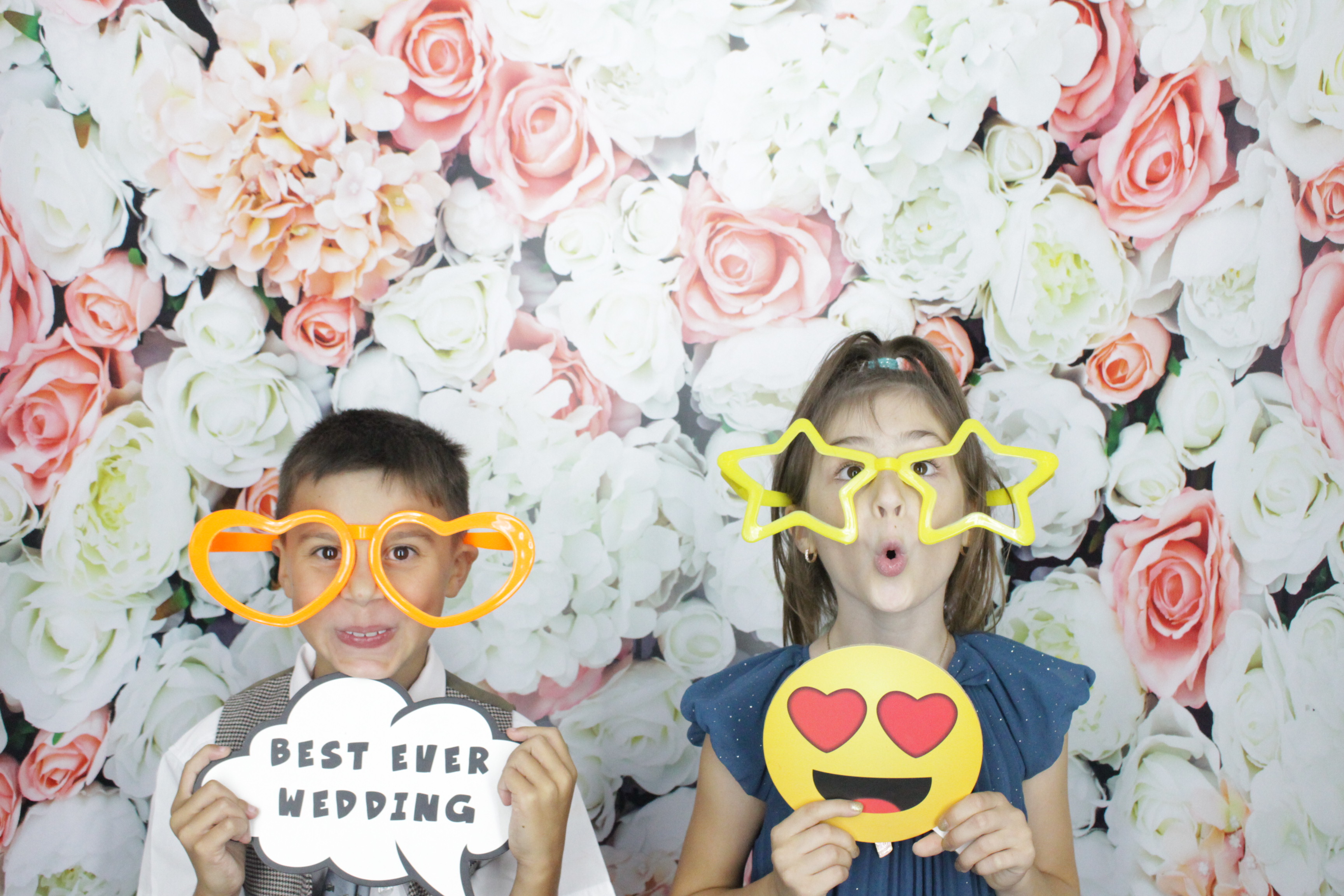 Alex & Bianca's Wedding  | View more photos from the event at gallery.myphotoboothexperience.co.uk/u/MyPhotoBoothExperienceLtd/Alex-Biancas-Wedding