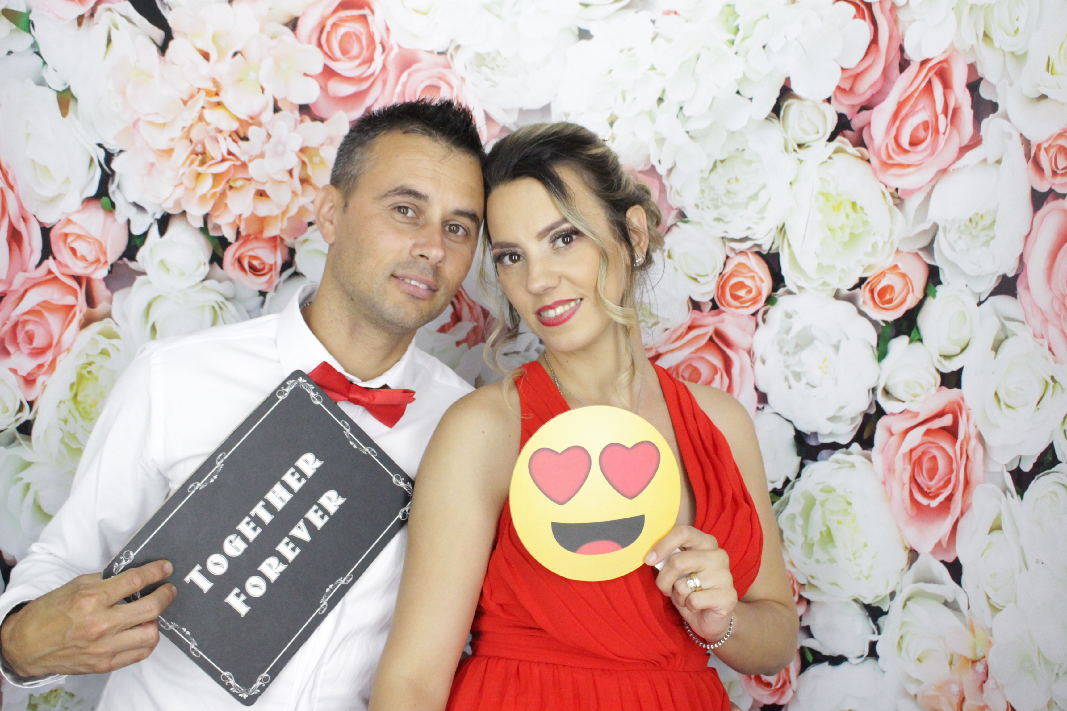 Alex & Bianca's Wedding  | View more photos from the event at gallery.myphotoboothexperience.co.uk/u/MyPhotoBoothExperienceLtd/Alex-Biancas-Wedding