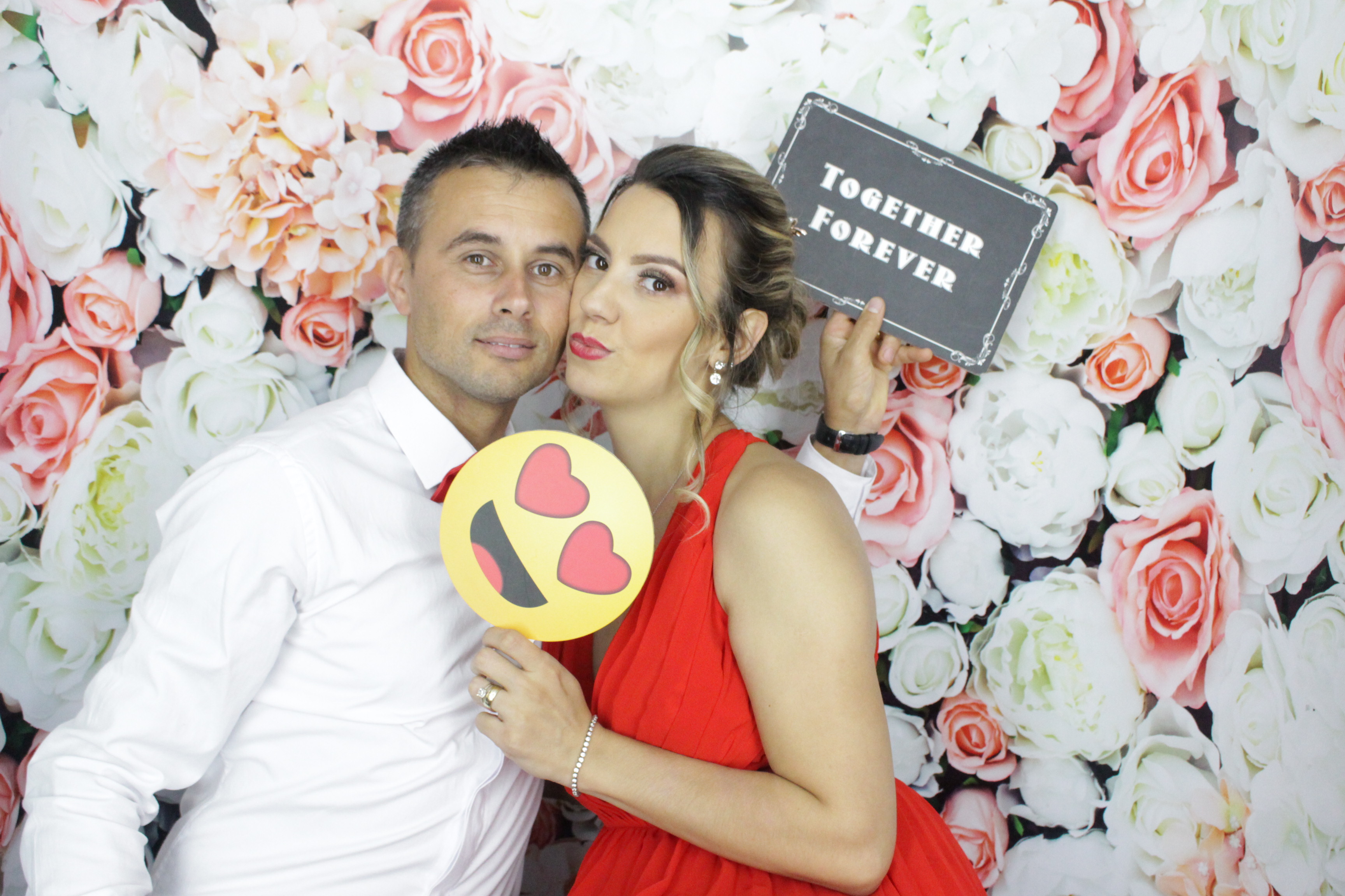Alex & Bianca's Wedding  | View more photos from the event at gallery.myphotoboothexperience.co.uk/u/MyPhotoBoothExperienceLtd/Alex-Biancas-Wedding