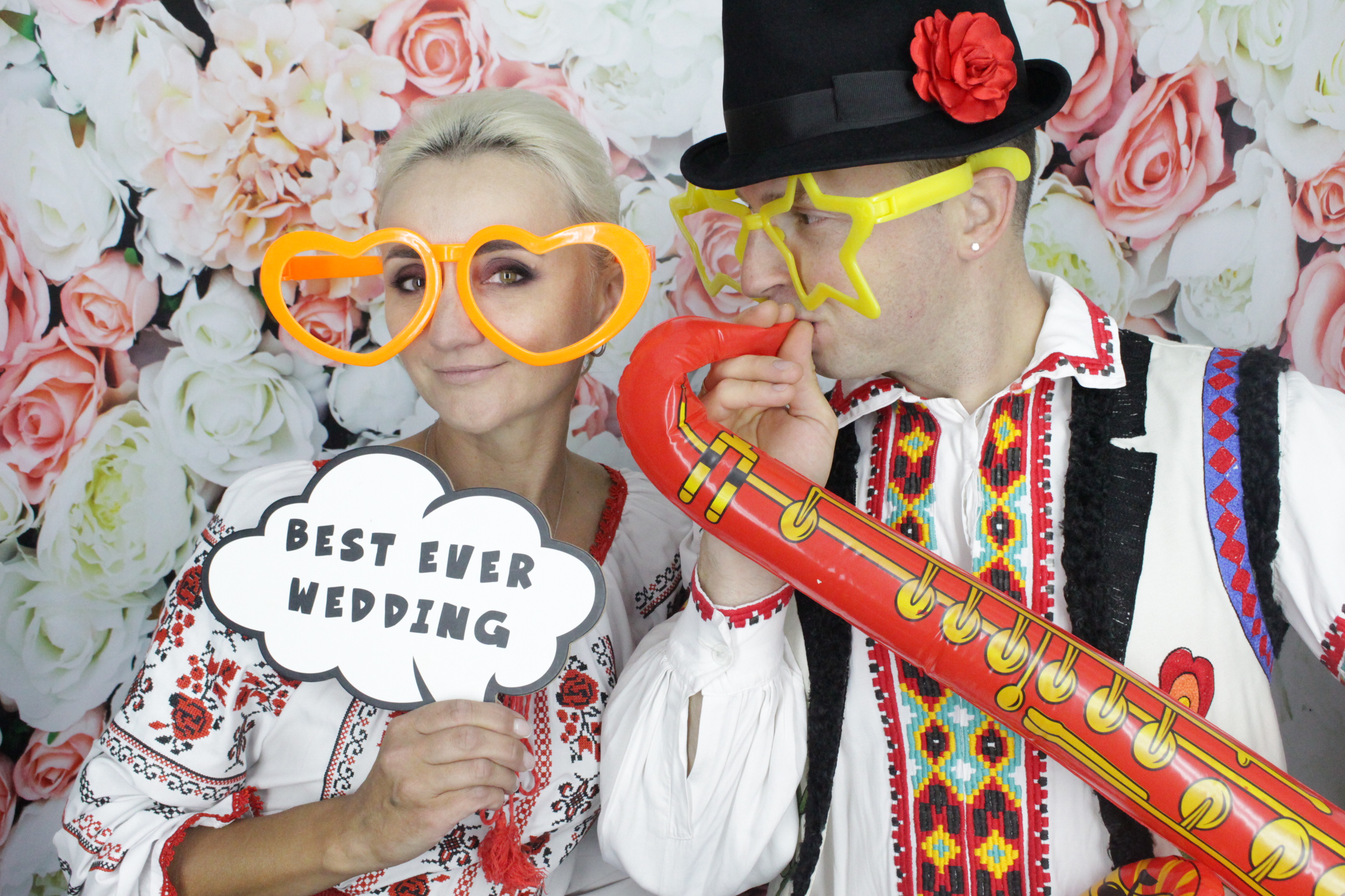 Alex & Bianca's Wedding  | View more photos from the event at gallery.myphotoboothexperience.co.uk/u/MyPhotoBoothExperienceLtd/Alex-Biancas-Wedding