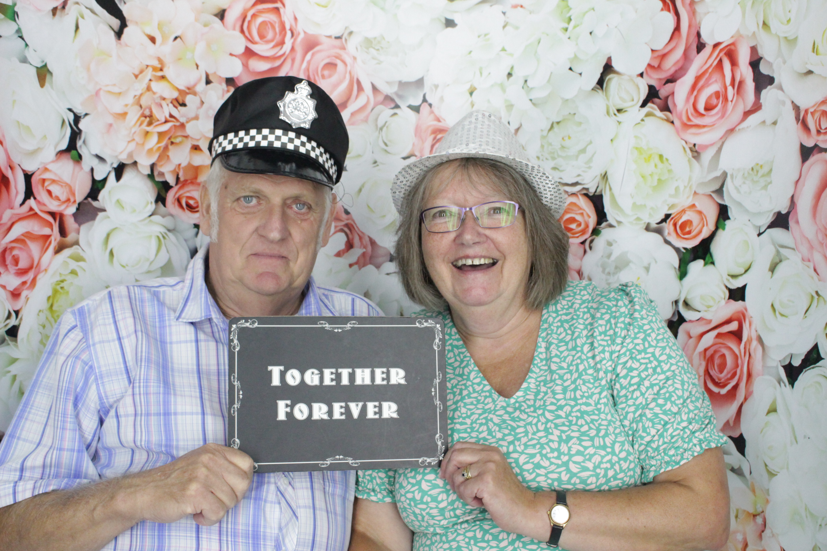 Alex & Bianca's Wedding  | View more photos from the event at gallery.myphotoboothexperience.co.uk/u/MyPhotoBoothExperienceLtd/Alex-Biancas-Wedding