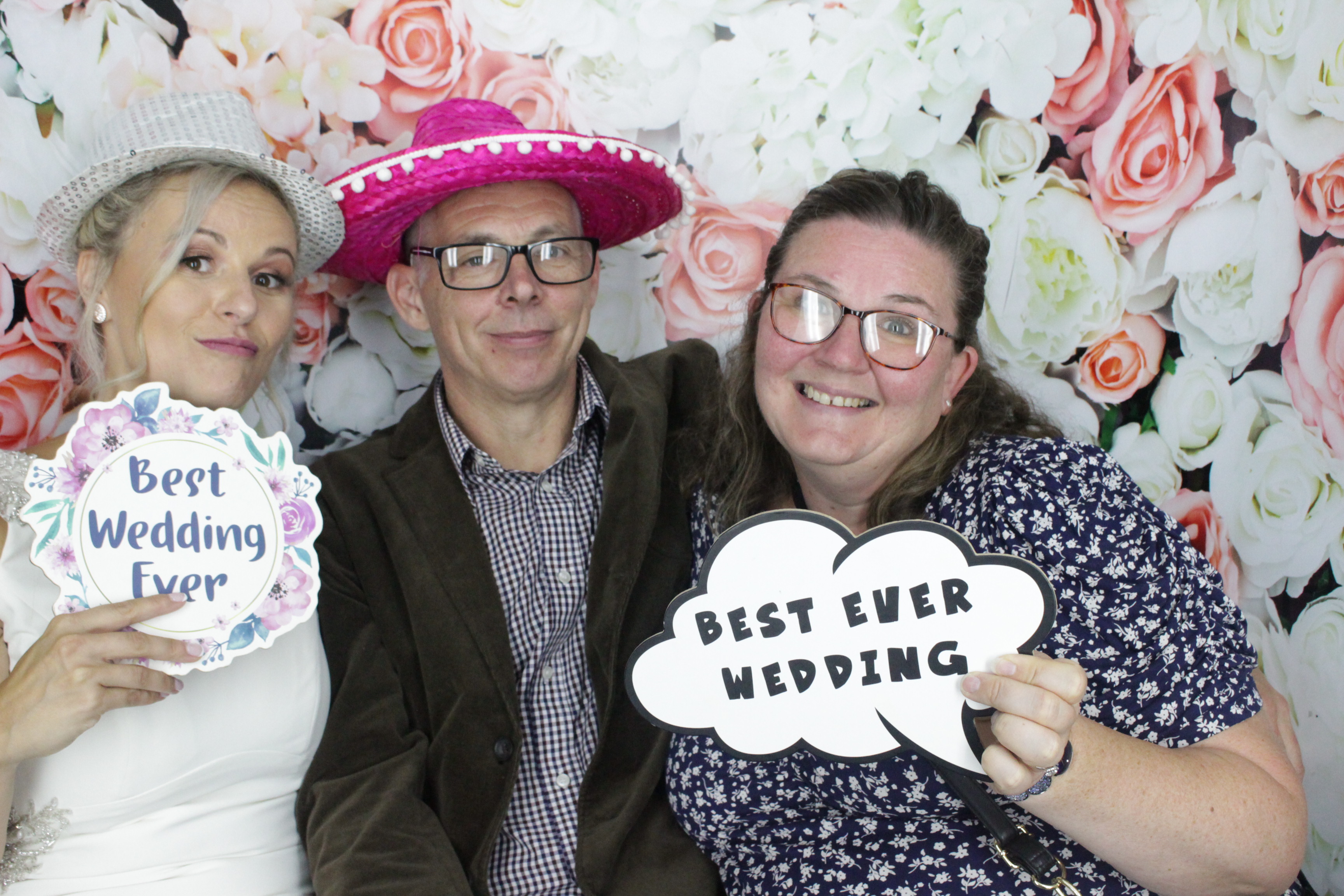 Alex & Bianca's Wedding  | View more photos from the event at gallery.myphotoboothexperience.co.uk/u/MyPhotoBoothExperienceLtd/Alex-Biancas-Wedding