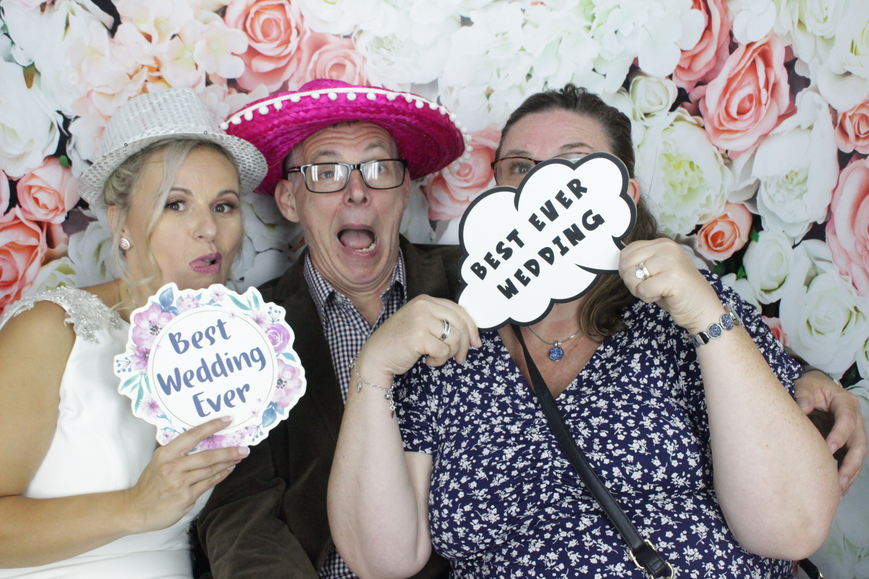 Alex & Bianca's Wedding  | View more photos from the event at gallery.myphotoboothexperience.co.uk/u/MyPhotoBoothExperienceLtd/Alex-Biancas-Wedding