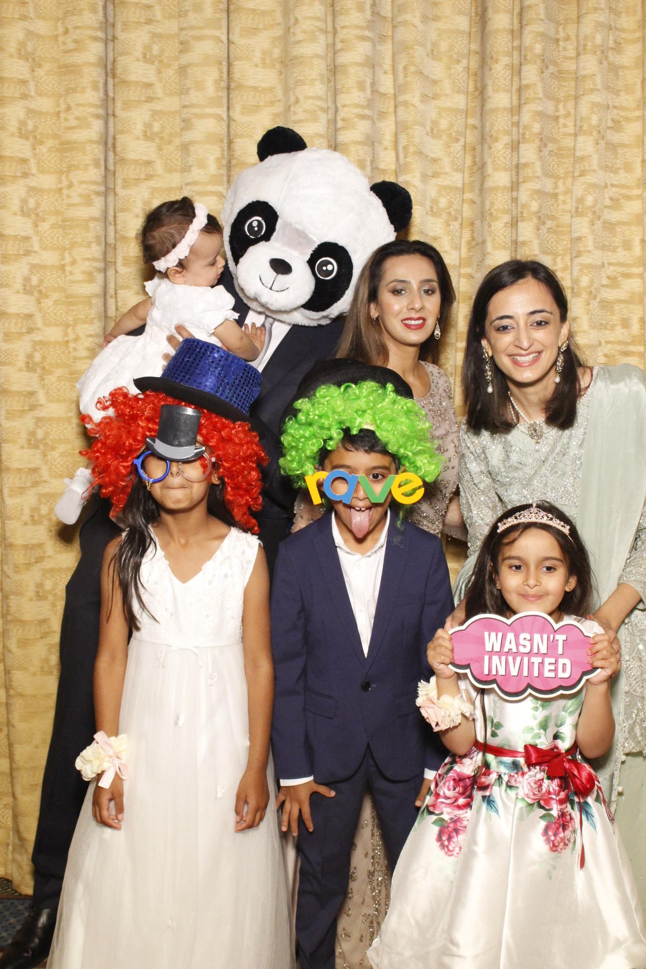 Anh & Adil's Wedding  | View more photos from the event at gallery.myphotoboothexperience.co.uk/u/MyPhotoBoothExperienceLtd/Anh-Adils-Wedding