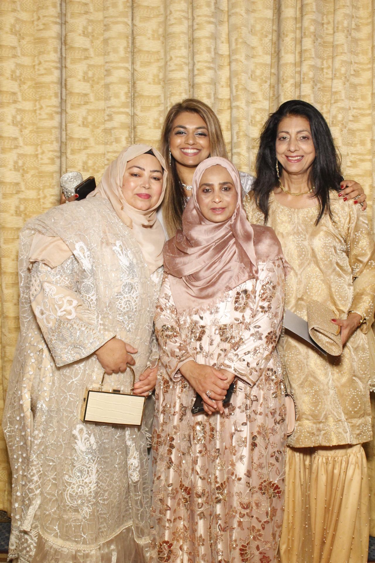 Anh & Adil's Wedding  | View more photos from the event at gallery.myphotoboothexperience.co.uk/u/MyPhotoBoothExperienceLtd/Anh-Adils-Wedding