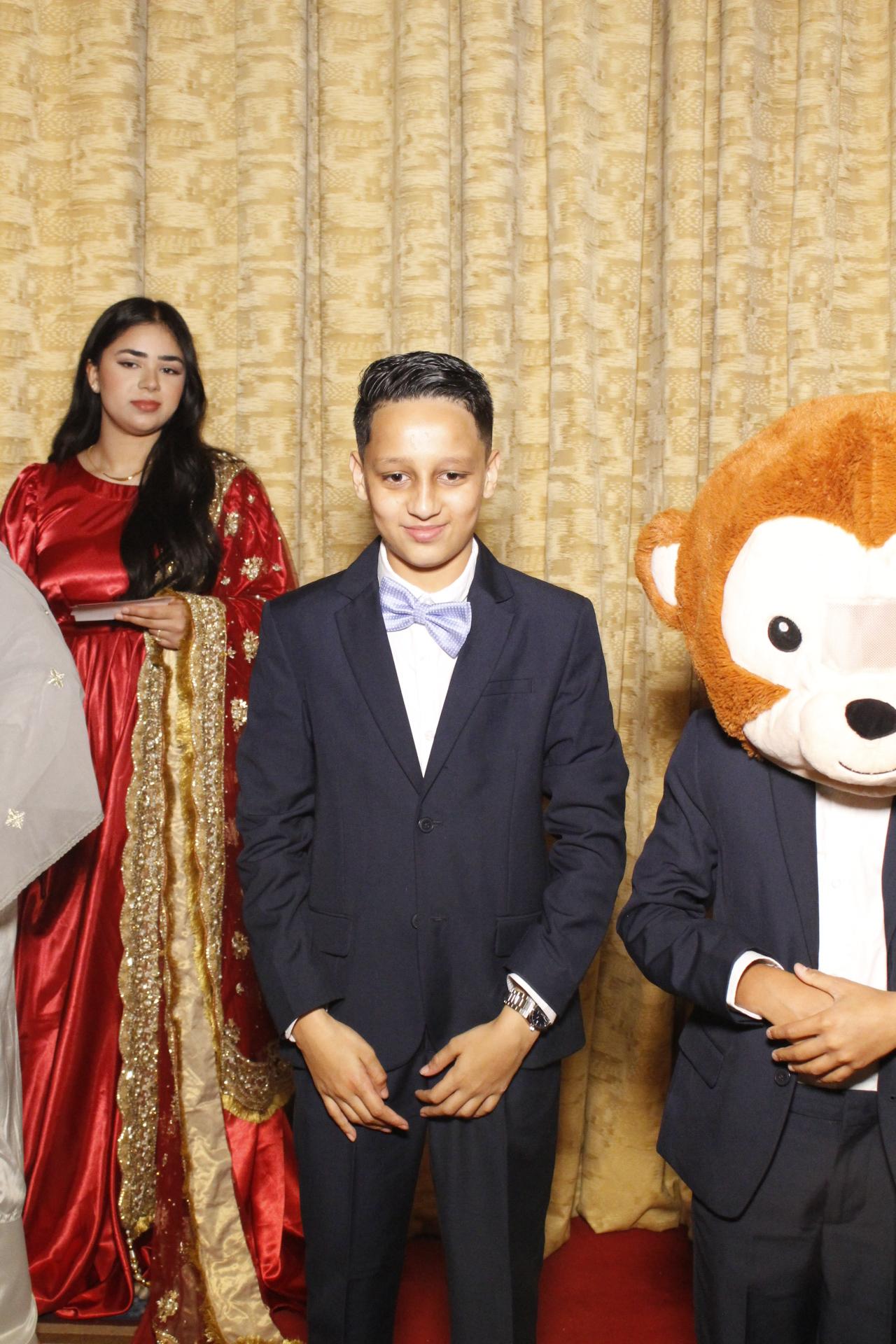Anh & Adil's Wedding  | View more photos from the event at gallery.myphotoboothexperience.co.uk/u/MyPhotoBoothExperienceLtd/Anh-Adils-Wedding