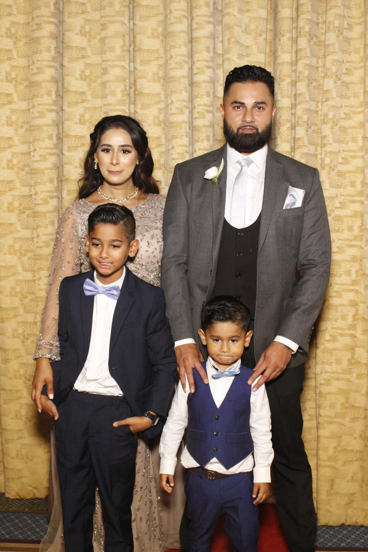 Anh & Adil's Wedding  | View more photos from the event at gallery.myphotoboothexperience.co.uk/u/MyPhotoBoothExperienceLtd/Anh-Adils-Wedding