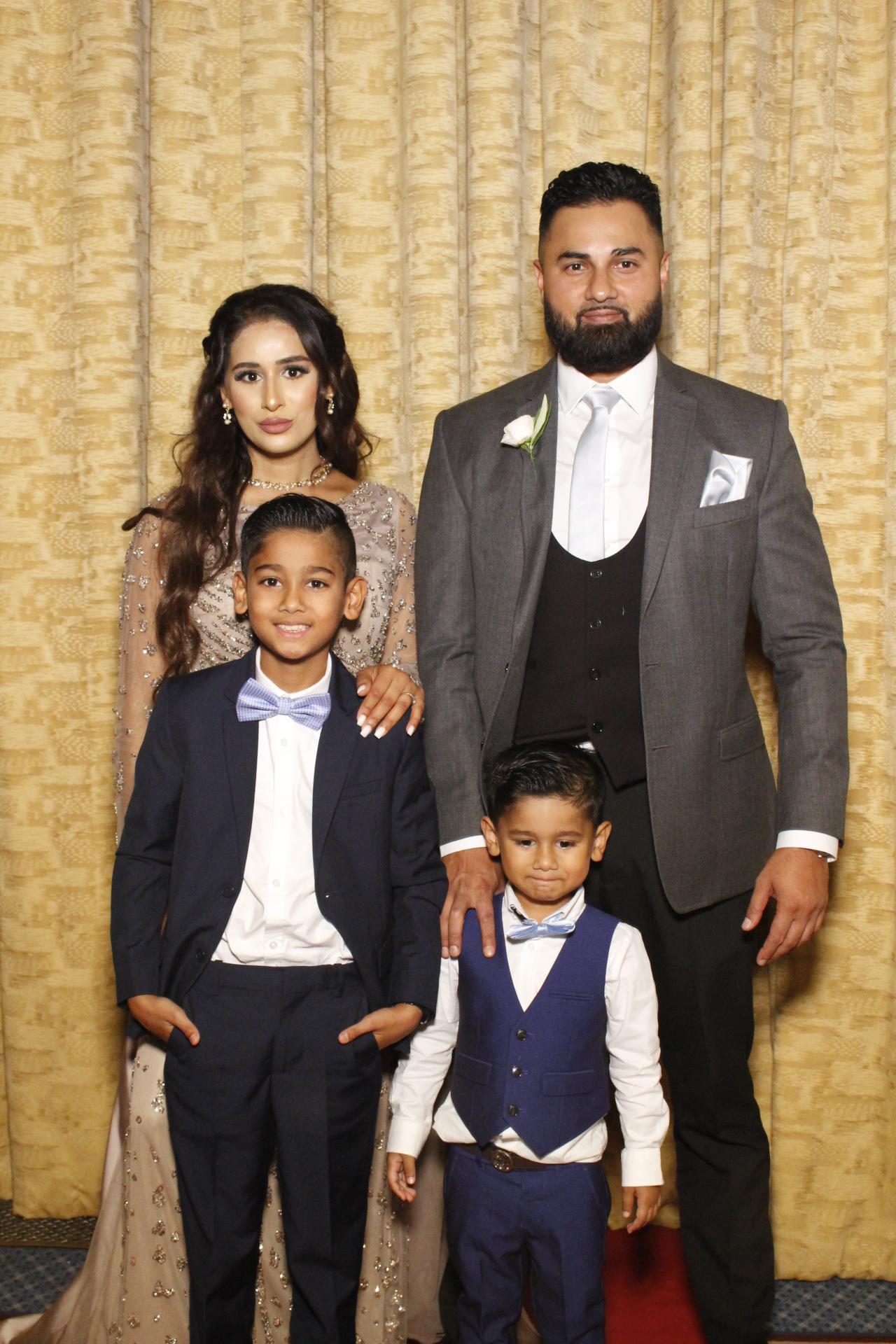 Anh & Adil's Wedding  | View more photos from the event at gallery.myphotoboothexperience.co.uk/u/MyPhotoBoothExperienceLtd/Anh-Adils-Wedding