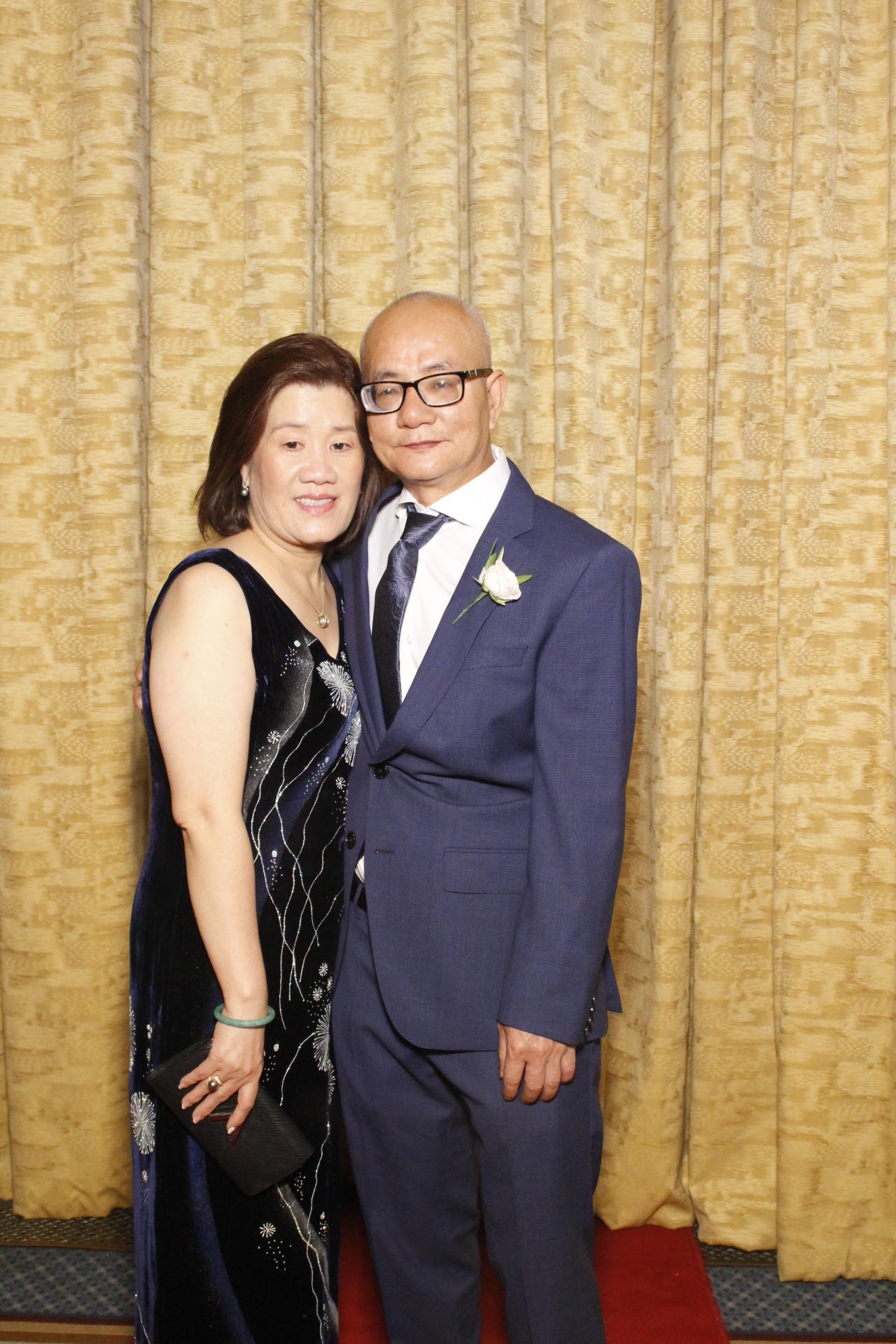 Anh & Adil's Wedding  | View more photos from the event at gallery.myphotoboothexperience.co.uk/u/MyPhotoBoothExperienceLtd/Anh-Adils-Wedding