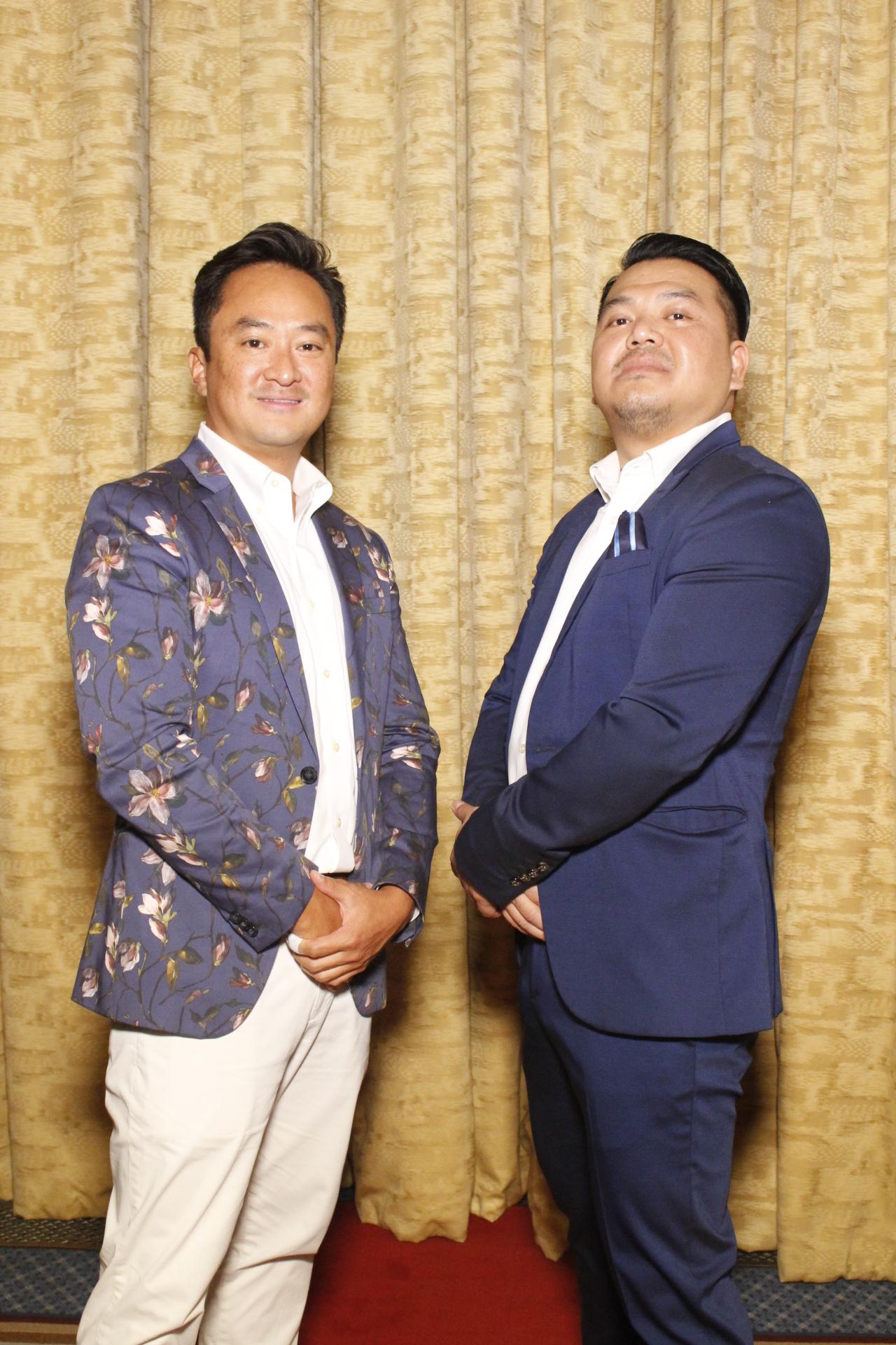 Anh & Adil's Wedding  | View more photos from the event at gallery.myphotoboothexperience.co.uk/u/MyPhotoBoothExperienceLtd/Anh-Adils-Wedding