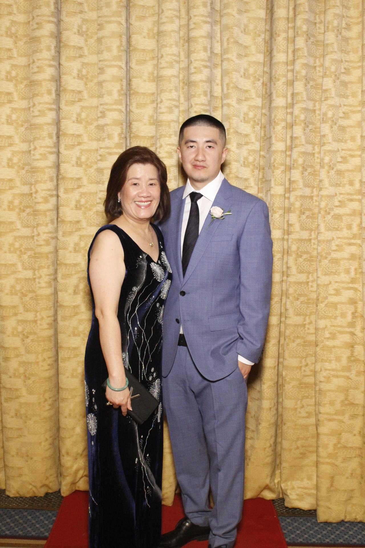 Anh & Adil's Wedding  | View more photos from the event at gallery.myphotoboothexperience.co.uk/u/MyPhotoBoothExperienceLtd/Anh-Adils-Wedding