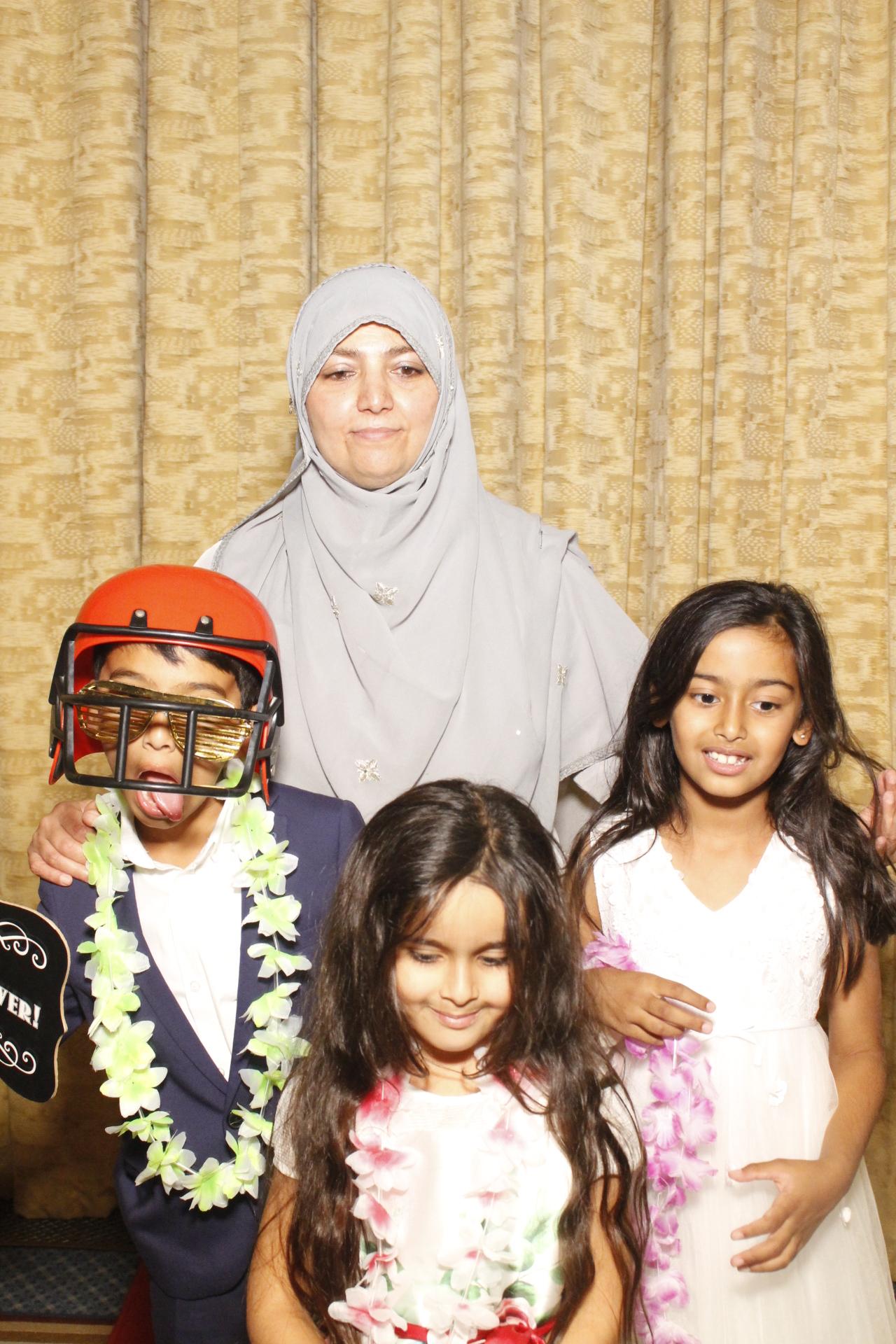 Anh & Adil's Wedding  | View more photos from the event at gallery.myphotoboothexperience.co.uk/u/MyPhotoBoothExperienceLtd/Anh-Adils-Wedding