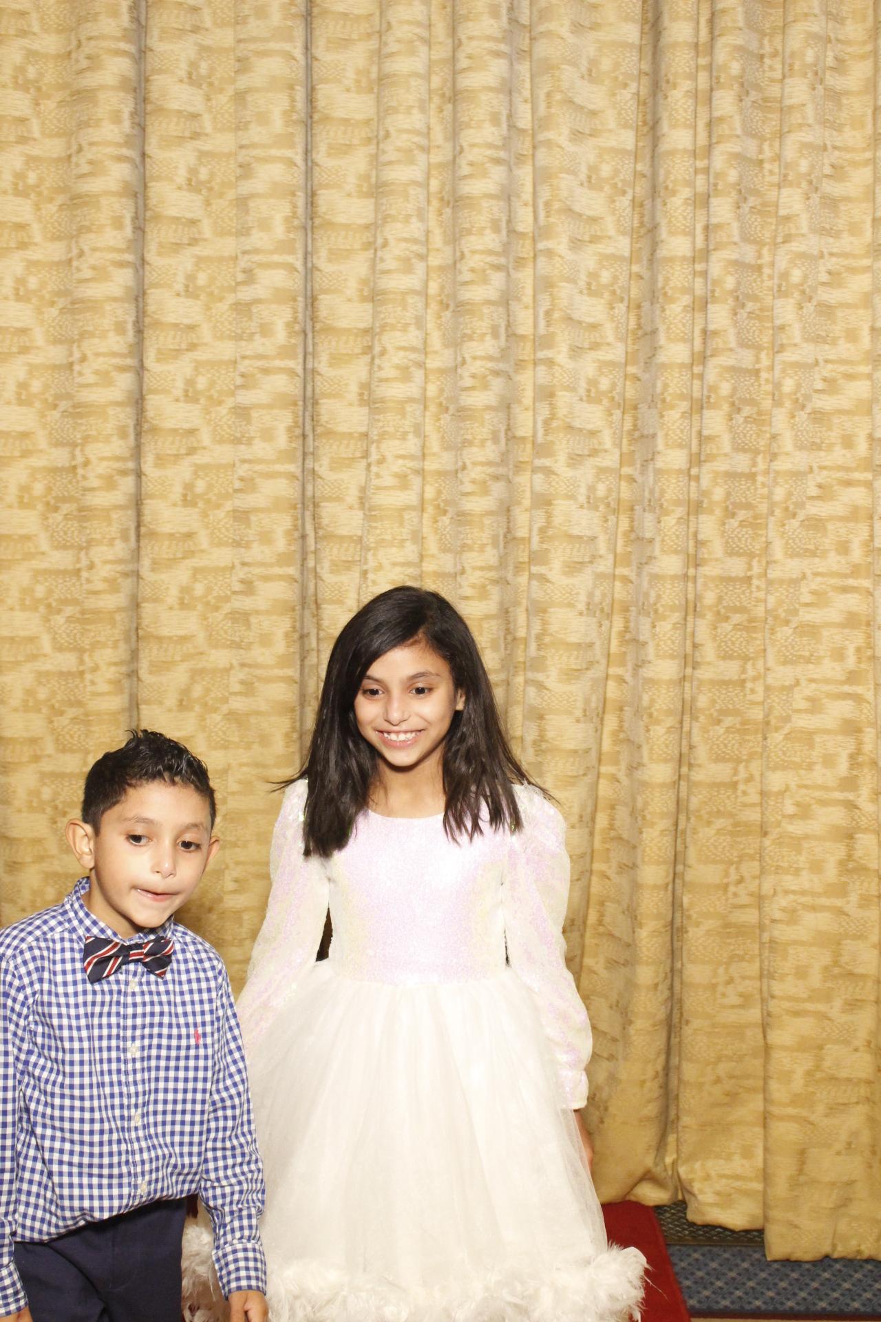 Anh & Adil's Wedding  | View more photos from the event at gallery.myphotoboothexperience.co.uk/u/MyPhotoBoothExperienceLtd/Anh-Adils-Wedding