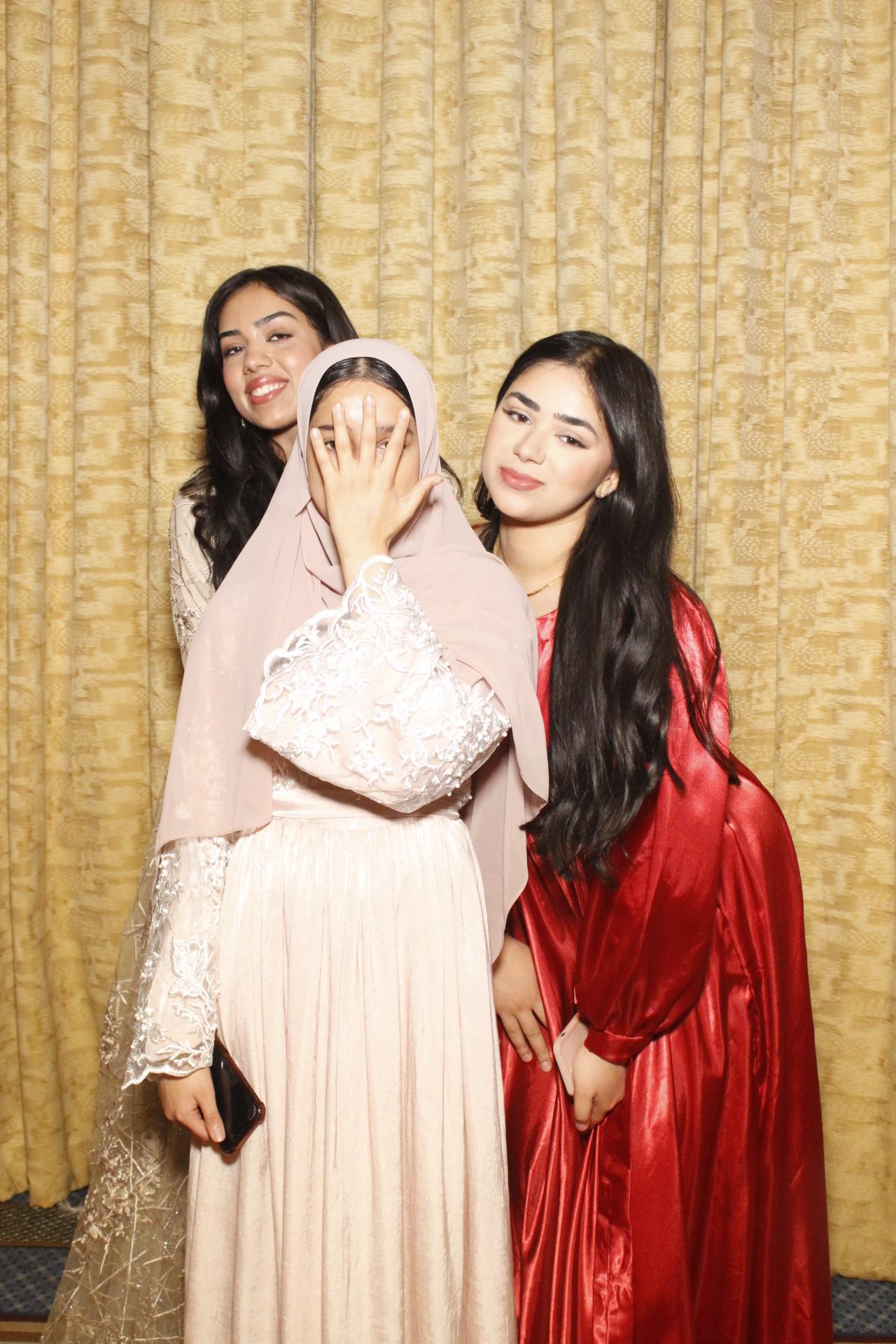 Anh & Adil's Wedding  | View more photos from the event at gallery.myphotoboothexperience.co.uk/u/MyPhotoBoothExperienceLtd/Anh-Adils-Wedding