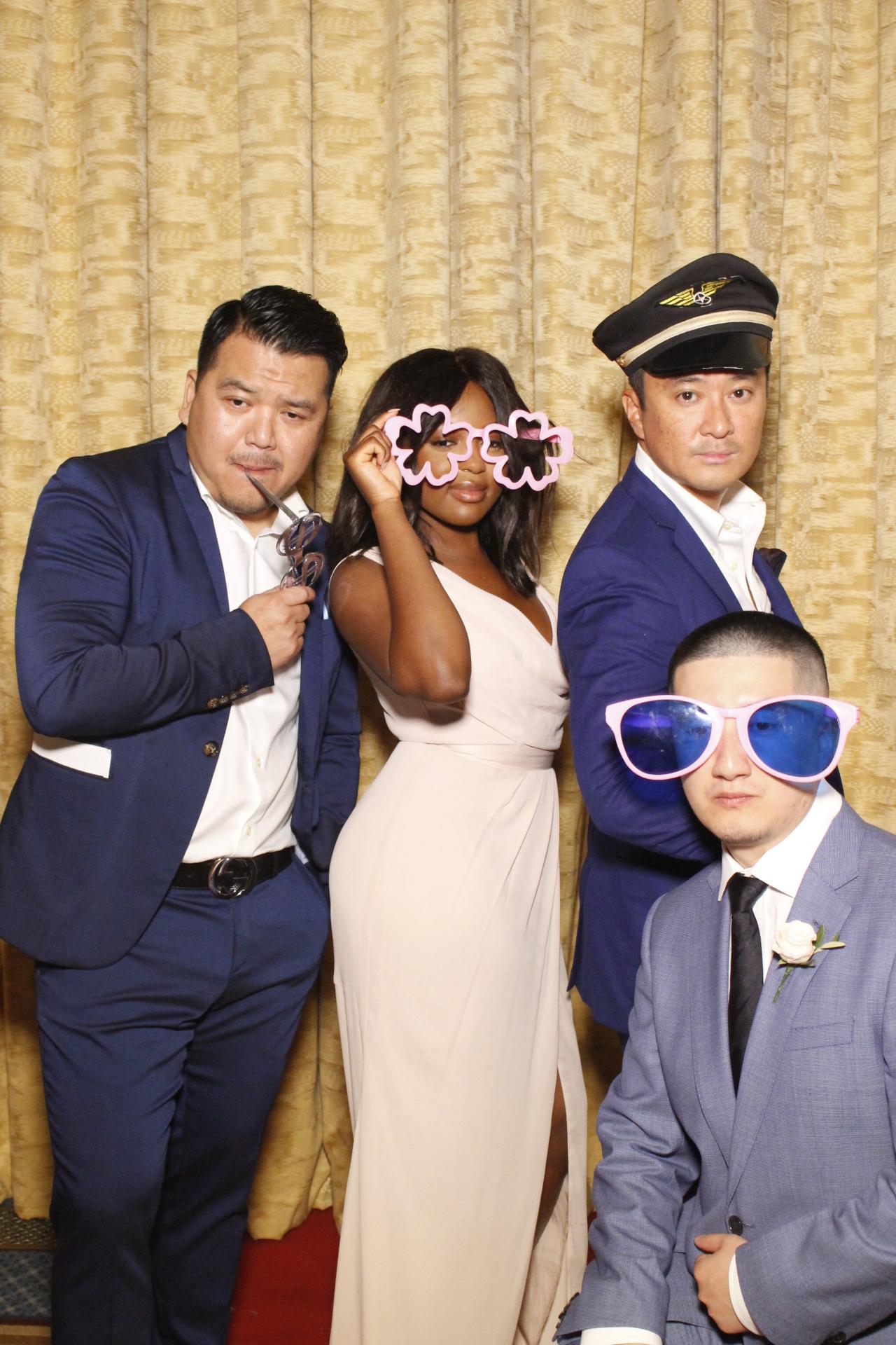 Anh & Adil's Wedding  | View more photos from the event at gallery.myphotoboothexperience.co.uk/u/MyPhotoBoothExperienceLtd/Anh-Adils-Wedding