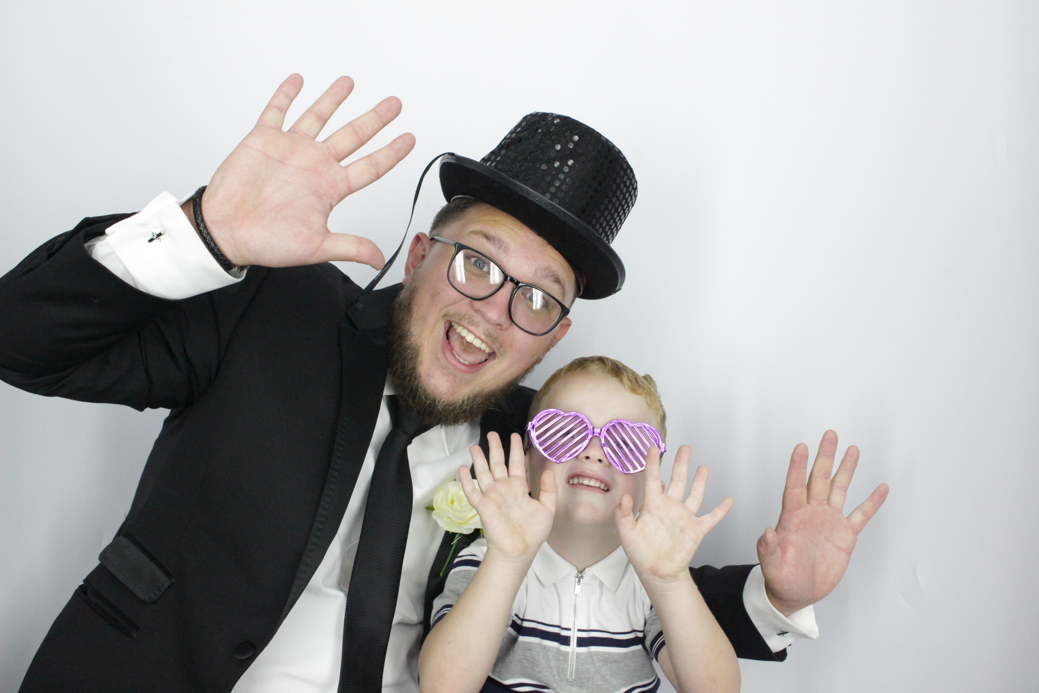 Anna & Kinger's Wedding | View more photos from the event at gallery.myphotoboothexperience.co.uk/u/MyPhotoBoothExperienceLtd/Anna-Kingers-Wedding