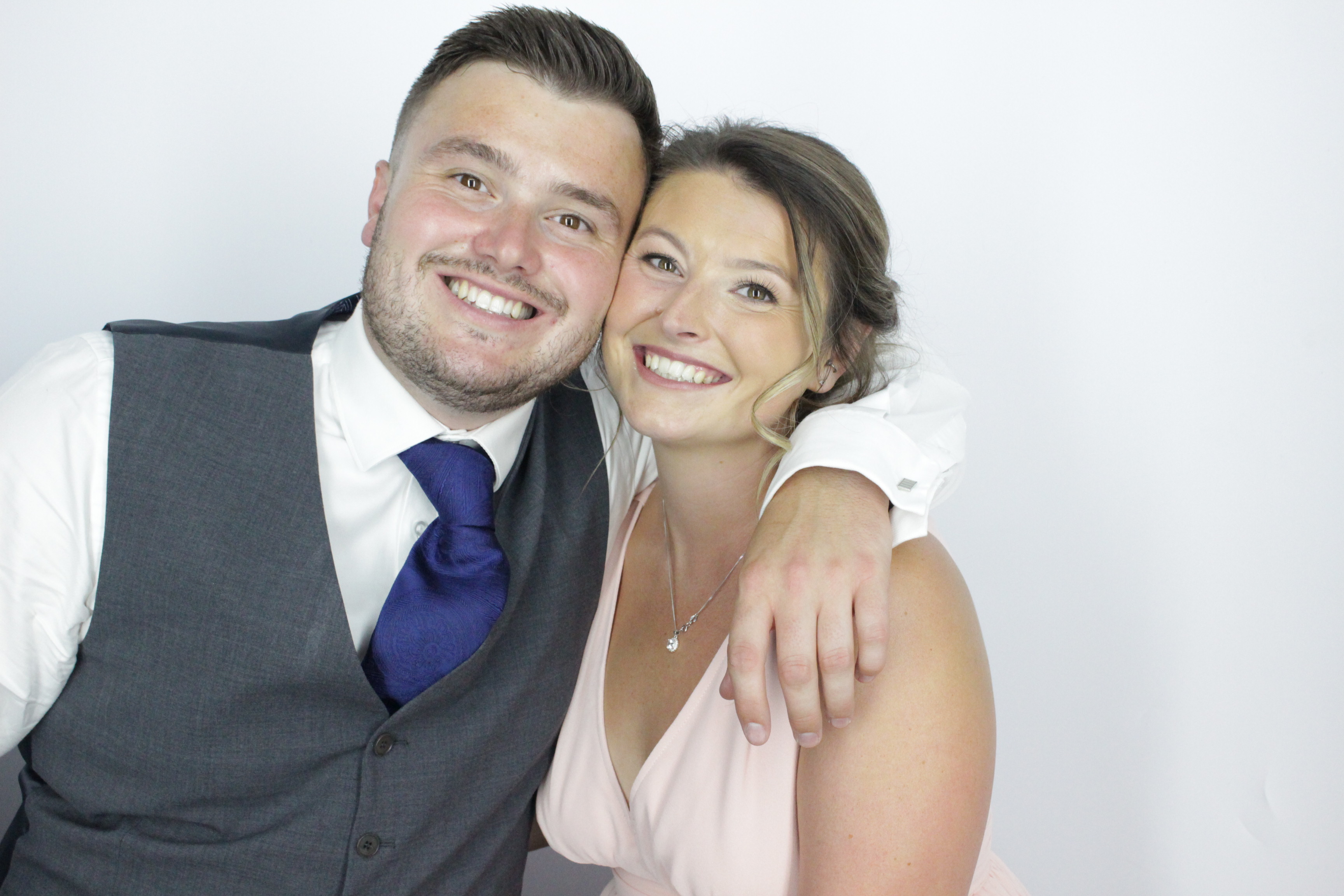 Anna & Kinger's Wedding | View more photos from the event at gallery.myphotoboothexperience.co.uk/u/MyPhotoBoothExperienceLtd/Anna-Kingers-Wedding