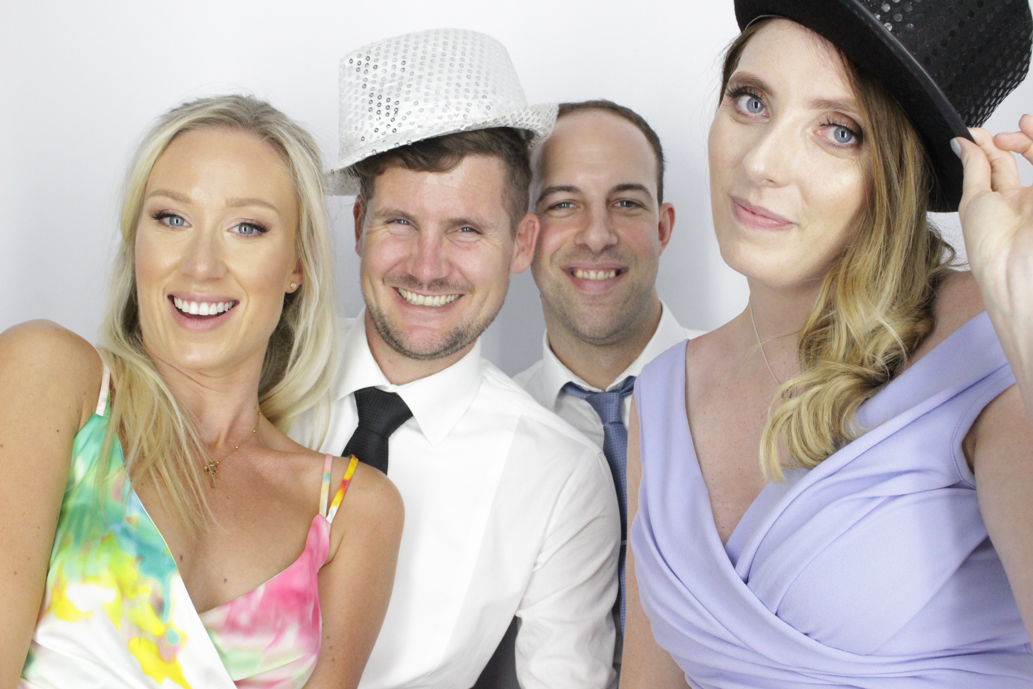 Anna & Kinger's Wedding | View more photos from the event at gallery.myphotoboothexperience.co.uk/u/MyPhotoBoothExperienceLtd/Anna-Kingers-Wedding