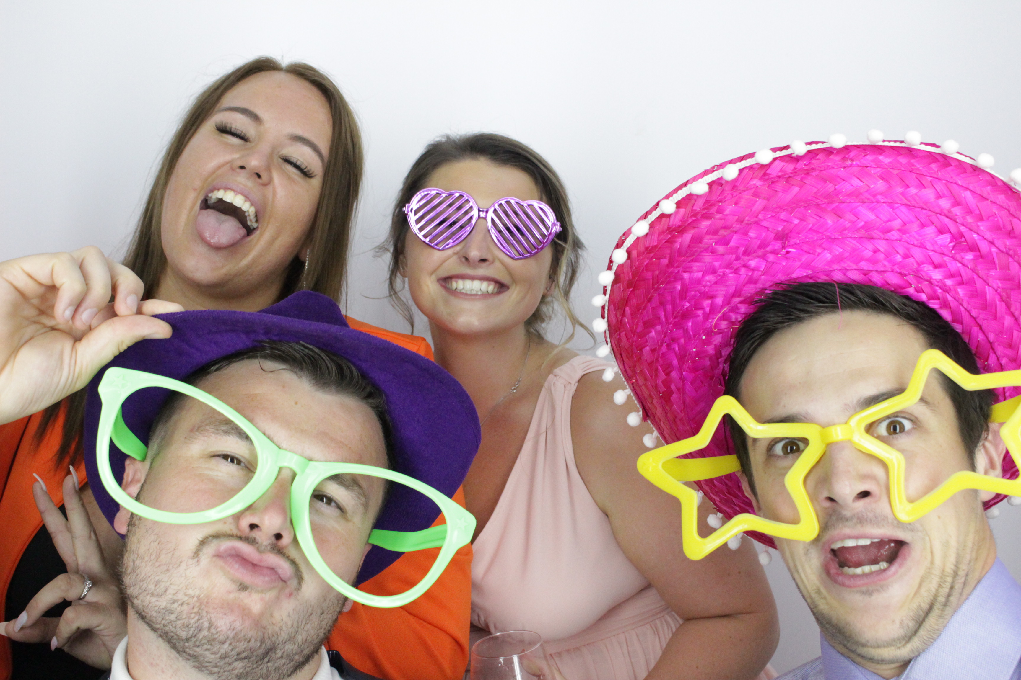 Anna & Kinger's Wedding | View more photos from the event at gallery.myphotoboothexperience.co.uk/u/MyPhotoBoothExperienceLtd/Anna-Kingers-Wedding