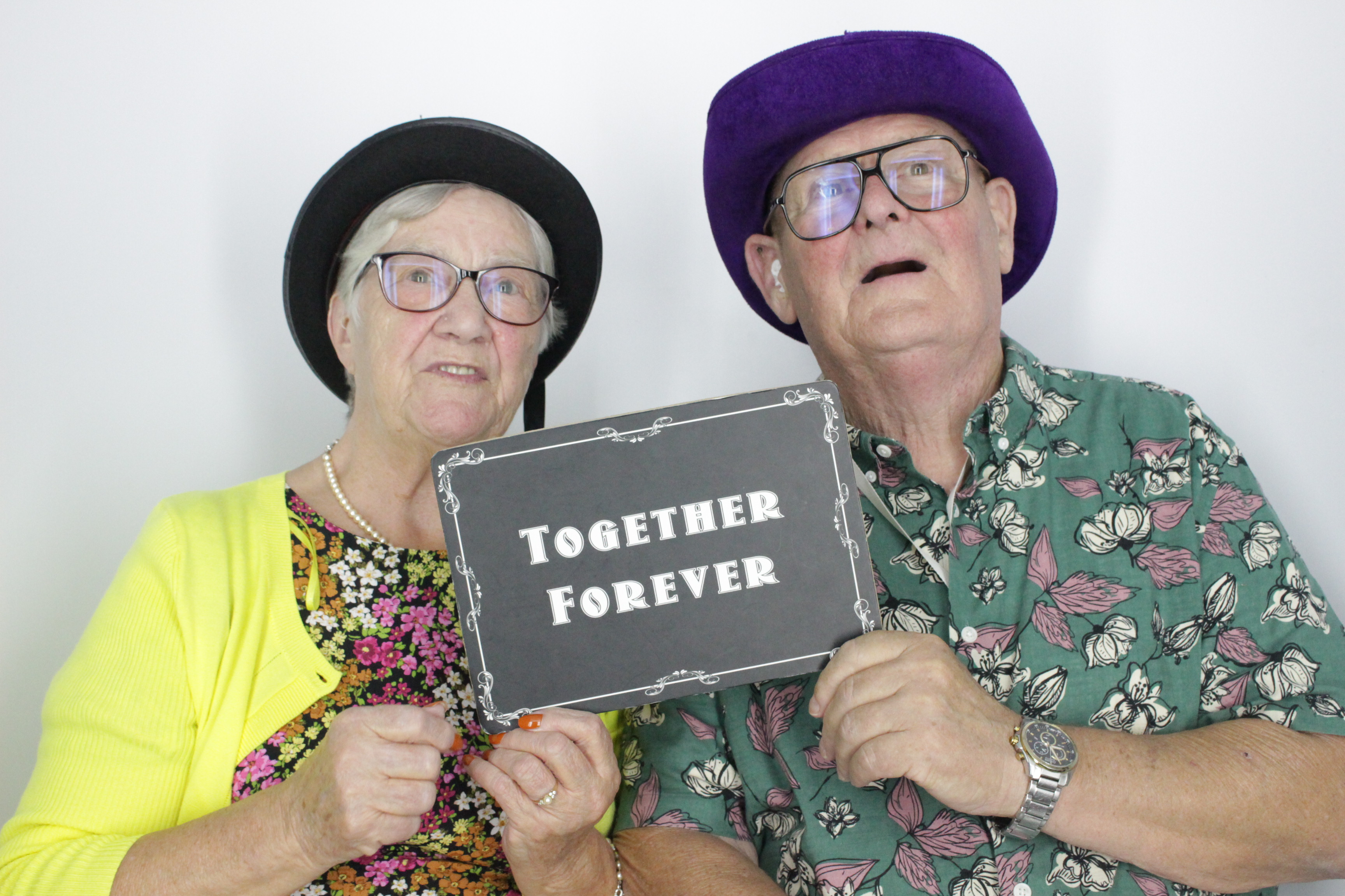 Anna & Kinger's Wedding | View more photos from the event at gallery.myphotoboothexperience.co.uk/u/MyPhotoBoothExperienceLtd/Anna-Kingers-Wedding