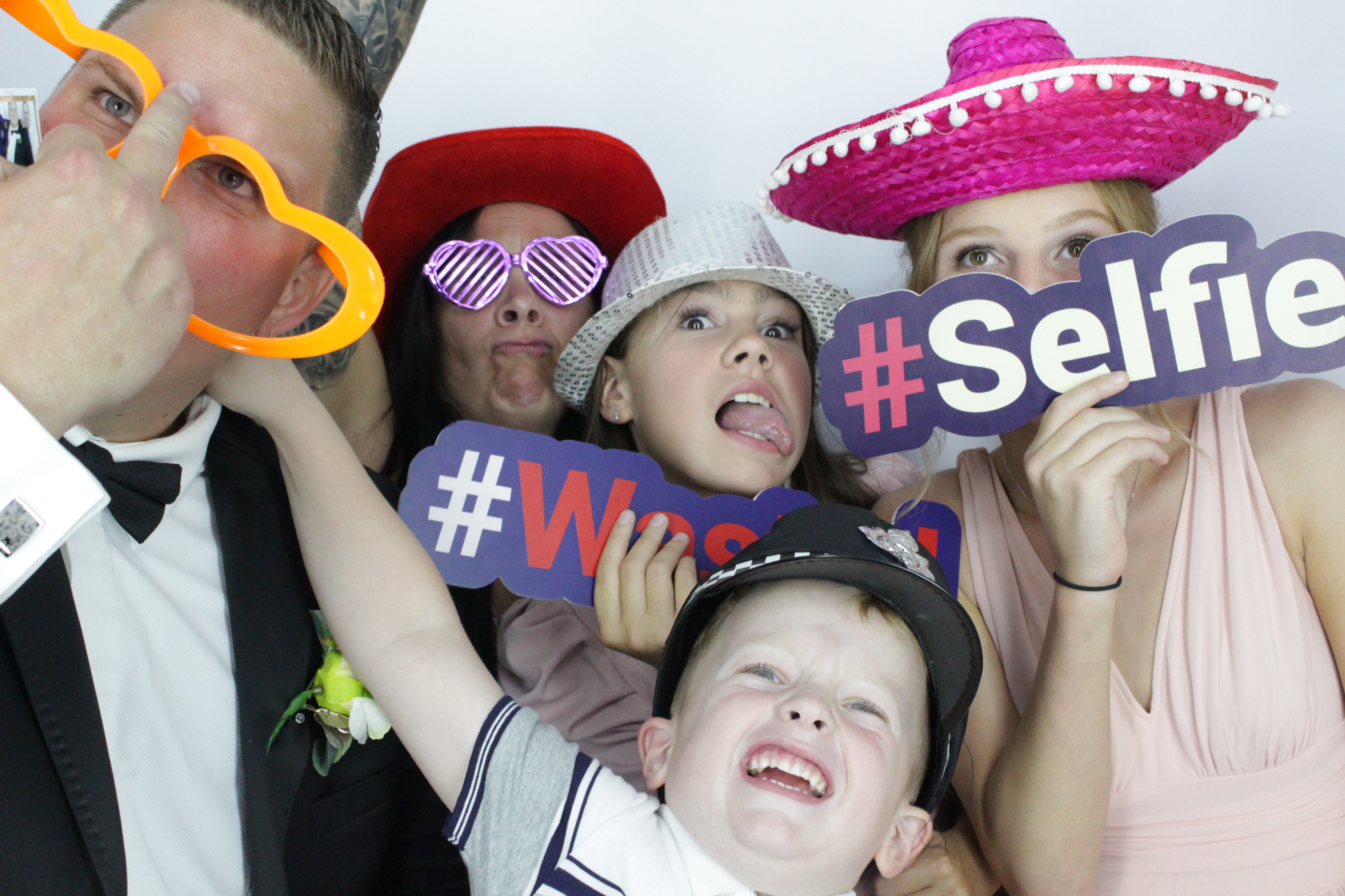 Anna & Kinger's Wedding | View more photos from the event at gallery.myphotoboothexperience.co.uk/u/MyPhotoBoothExperienceLtd/Anna-Kingers-Wedding