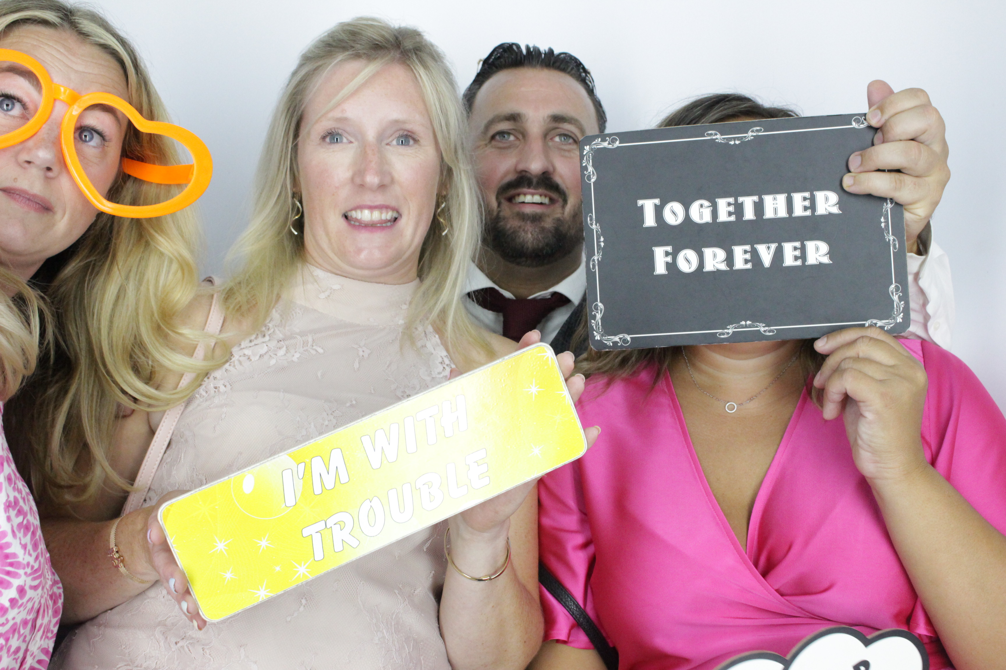 Anna & Kinger's Wedding | View more photos from the event at gallery.myphotoboothexperience.co.uk/u/MyPhotoBoothExperienceLtd/Anna-Kingers-Wedding