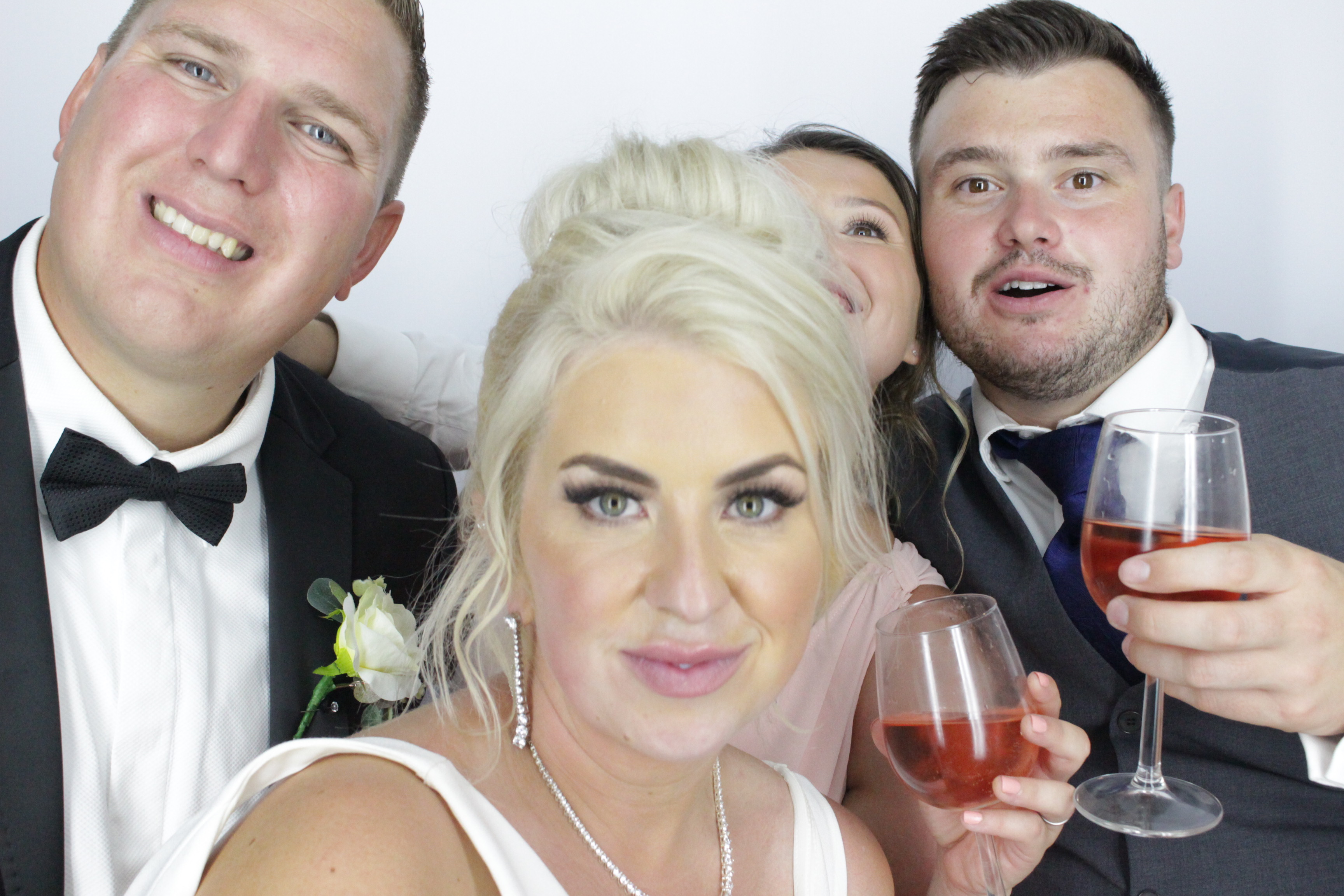 Anna & Kinger's Wedding | View more photos from the event at gallery.myphotoboothexperience.co.uk/u/MyPhotoBoothExperienceLtd/Anna-Kingers-Wedding