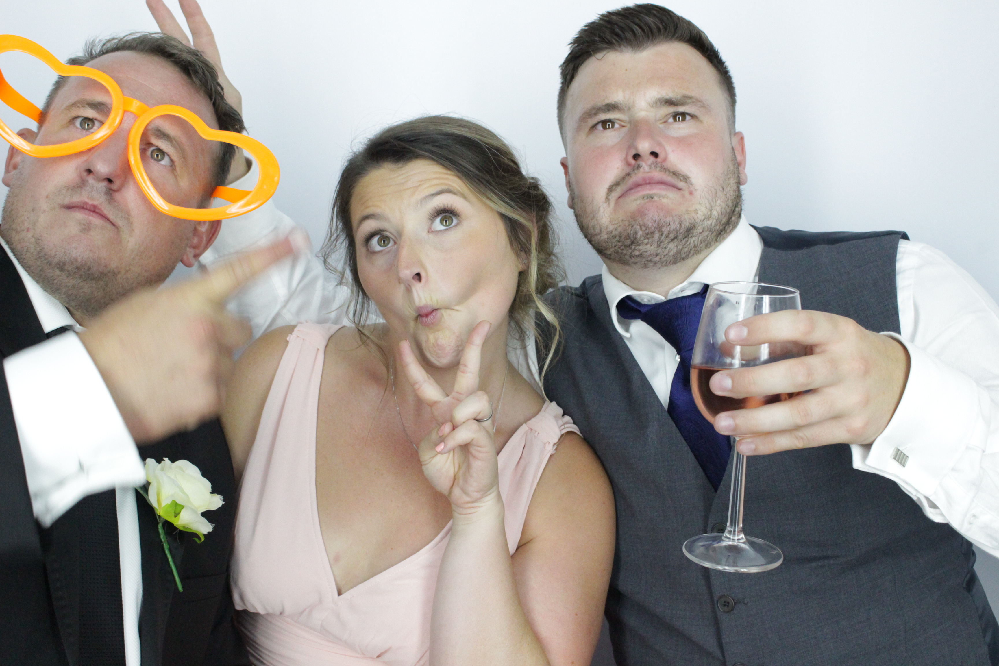 Anna & Kinger's Wedding | View more photos from the event at gallery.myphotoboothexperience.co.uk/u/MyPhotoBoothExperienceLtd/Anna-Kingers-Wedding